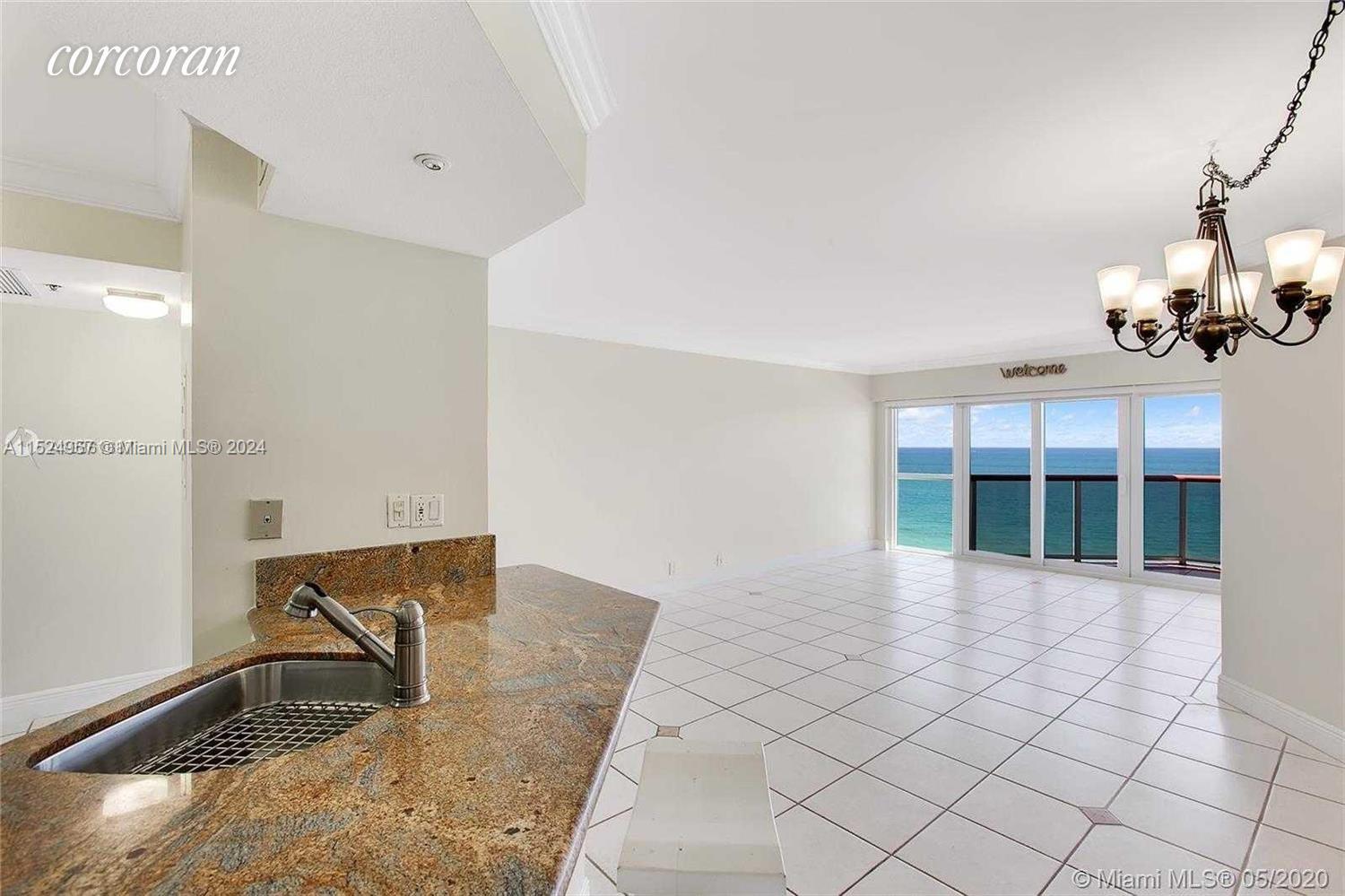 6767 Collins Ave 1210, Miami Beach, Florida 33141, 2 Bedrooms Bedrooms, ,2 BathroomsBathrooms,Residentiallease,For Rent,6767 Collins Ave 1210,A11524957