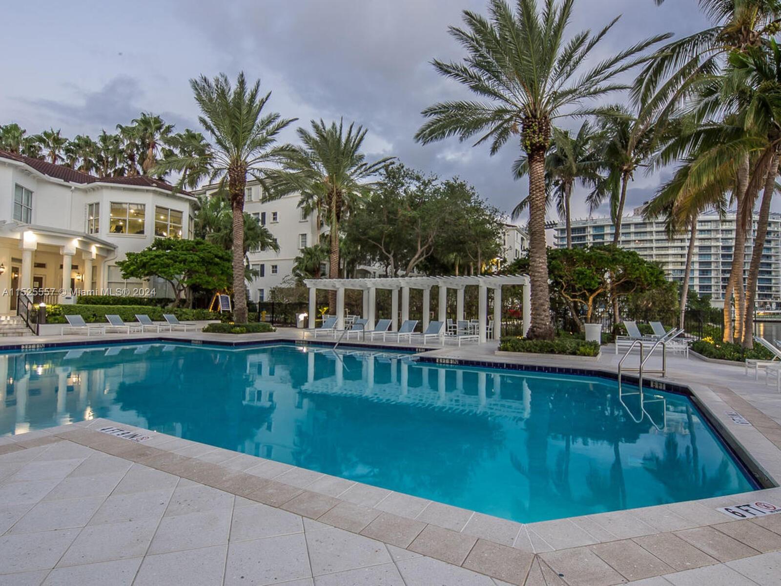 Aventura, Florida 33160, 1 Bedroom Bedrooms, ,1 BathroomBathrooms,Residentiallease,For Rent,A11525557
