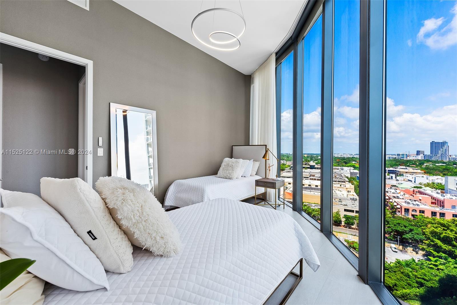 2811 Bayshore Dr, Miami, FL, 33133 United States, 3 Bedrooms Bedrooms, ,3 BathroomsBathrooms,Residential,For Sale,Bayshore Dr,A11525122