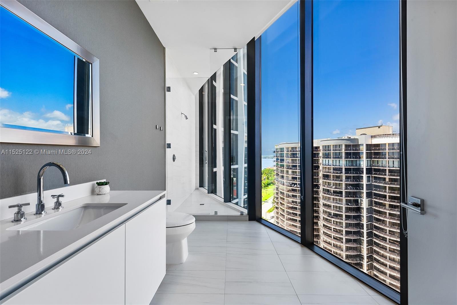 2811 Bayshore Dr, Miami, FL, 33133 United States, 3 Bedrooms Bedrooms, ,3 BathroomsBathrooms,Residential,For Sale,Bayshore Dr,A11525122