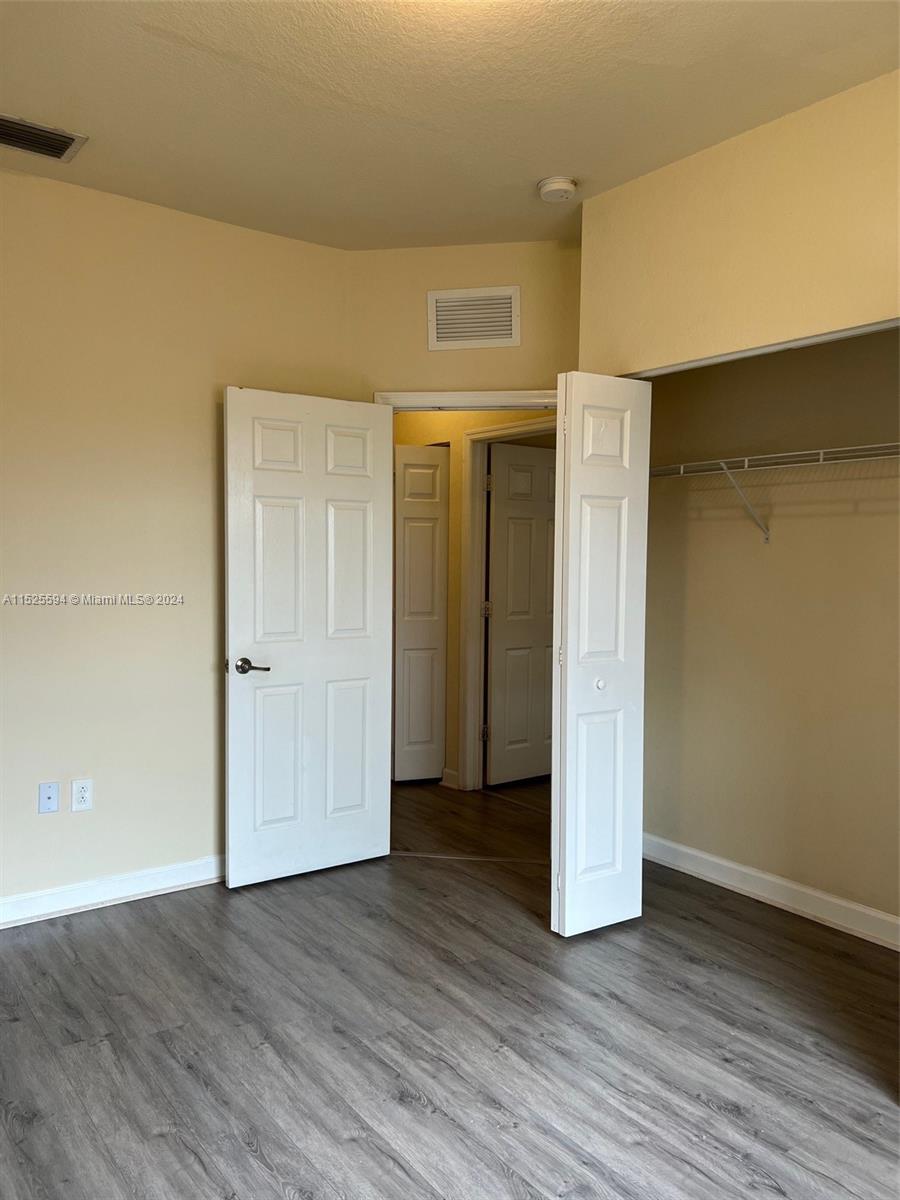 16357 SW 71st Ter 16357, Miami, Florida 33193, 3 Bedrooms Bedrooms, ,2 BathroomsBathrooms,Residentiallease,For Rent,16357 SW 71st Ter 16357,A11525594