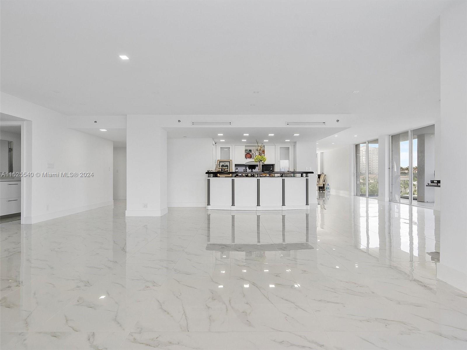 19707 Turnberry Way 5J, Aventura, Florida 33180, 5 Bedrooms Bedrooms, ,5 BathroomsBathrooms,Residential,For Sale,19707 Turnberry Way 5J,A11525540