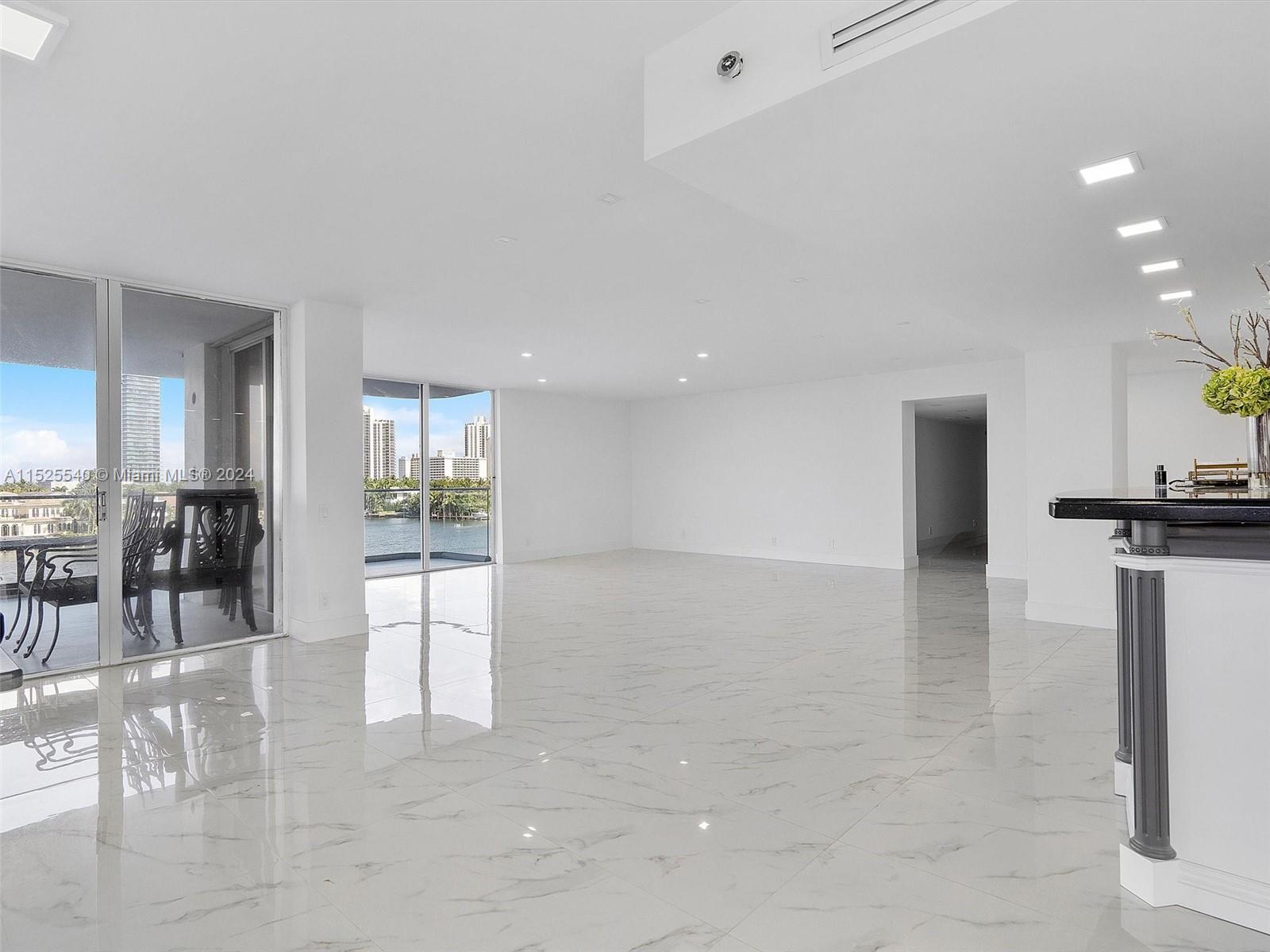 19707 Turnberry Way 5J, Aventura, Florida 33180, 5 Bedrooms Bedrooms, ,5 BathroomsBathrooms,Residential,For Sale,19707 Turnberry Way 5J,A11525540