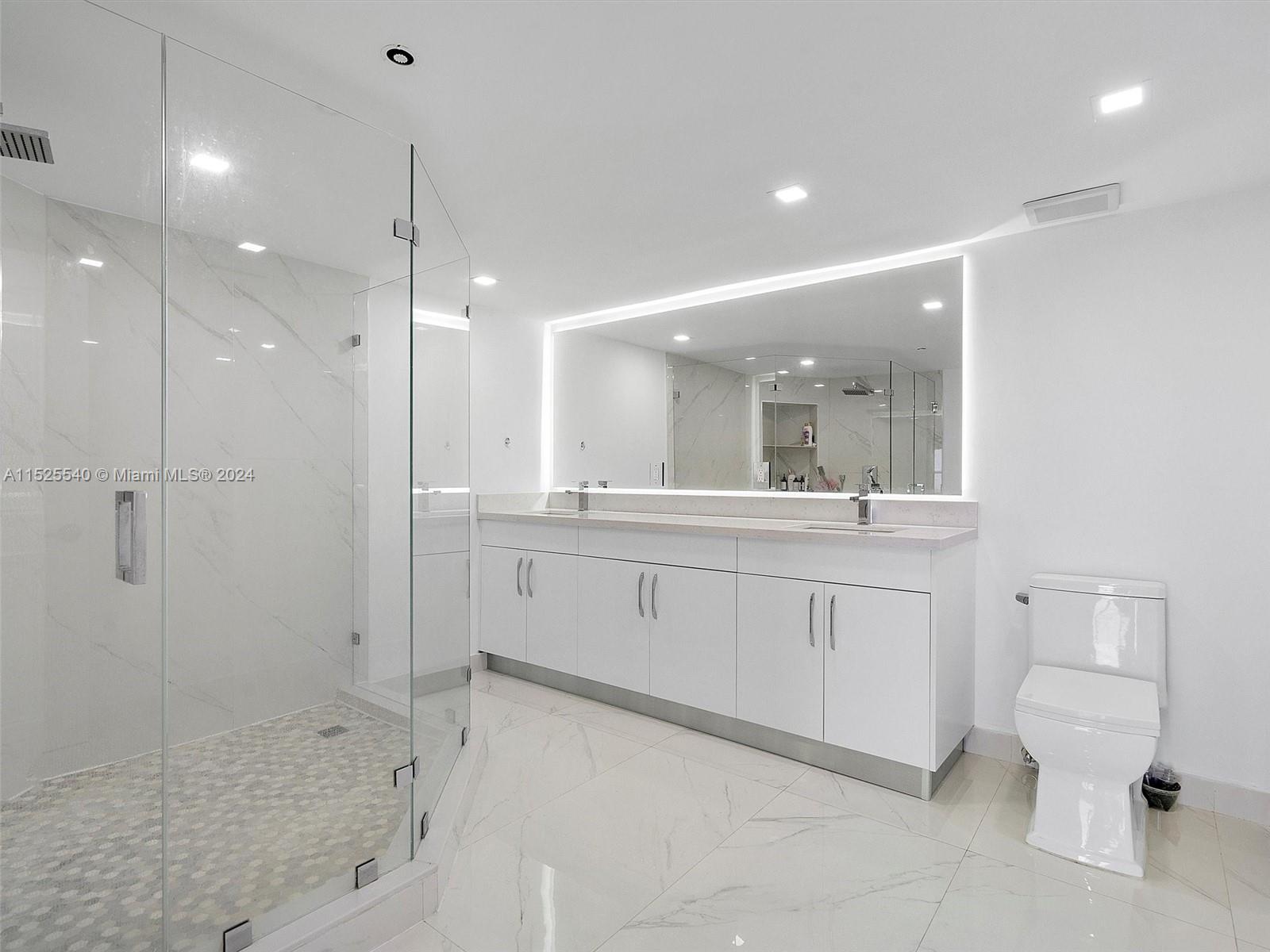 19707 Turnberry Way 5J, Aventura, Florida 33180, 5 Bedrooms Bedrooms, ,5 BathroomsBathrooms,Residential,For Sale,19707 Turnberry Way 5J,A11525540