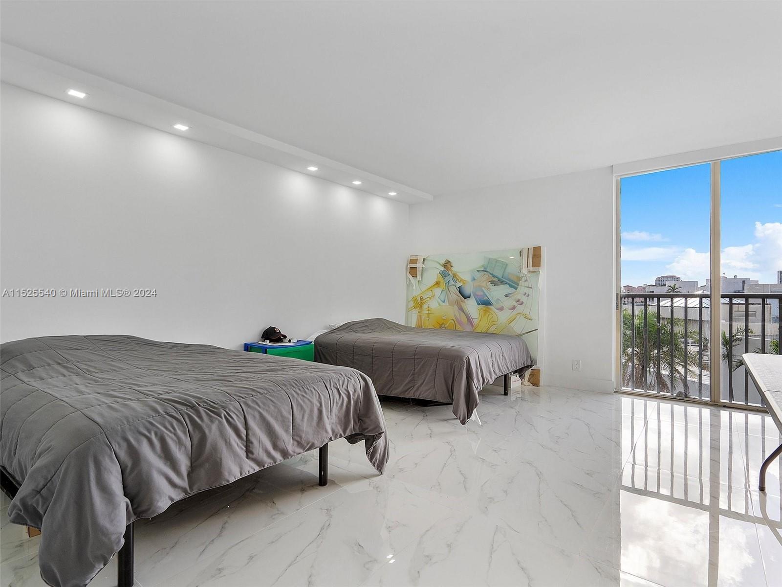 19707 Turnberry Way 5J, Aventura, Florida 33180, 5 Bedrooms Bedrooms, ,5 BathroomsBathrooms,Residential,For Sale,19707 Turnberry Way 5J,A11525540