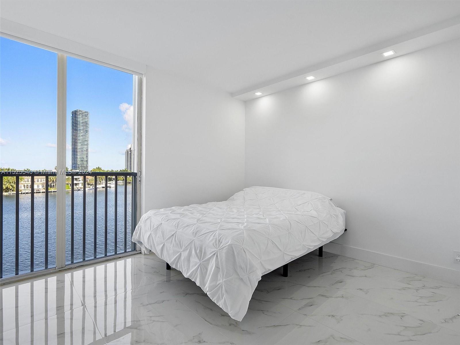 19707 Turnberry Way 5J, Aventura, Florida 33180, 5 Bedrooms Bedrooms, ,5 BathroomsBathrooms,Residential,For Sale,19707 Turnberry Way 5J,A11525540