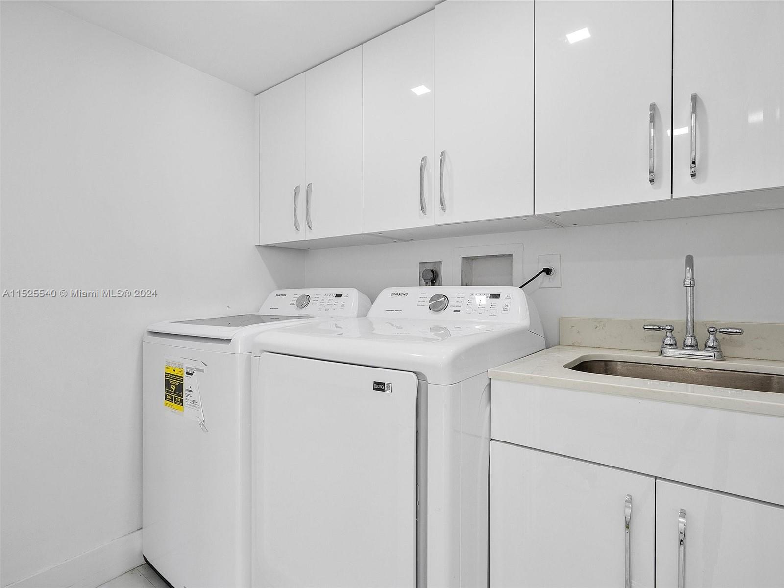 19707 Turnberry Way 5J, Aventura, Florida 33180, 5 Bedrooms Bedrooms, ,5 BathroomsBathrooms,Residential,For Sale,19707 Turnberry Way 5J,A11525540