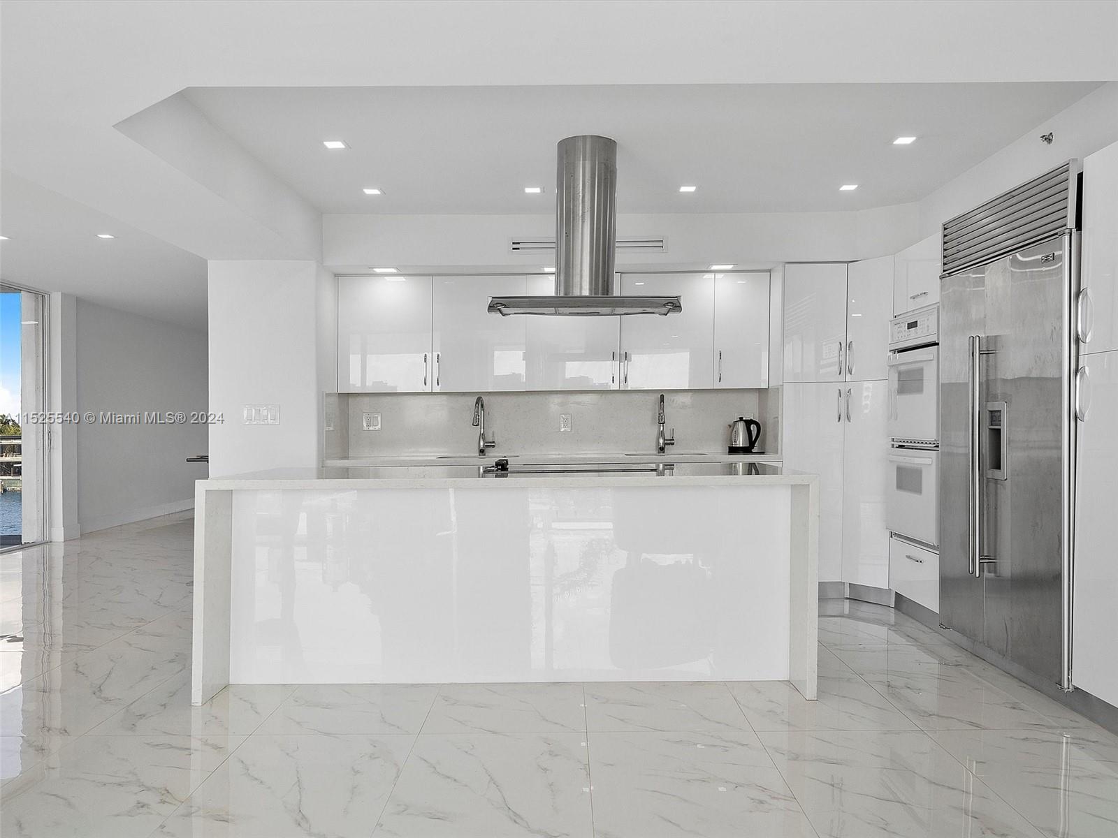 19707 Turnberry Way 5J, Aventura, Florida 33180, 5 Bedrooms Bedrooms, ,5 BathroomsBathrooms,Residential,For Sale,19707 Turnberry Way 5J,A11525540