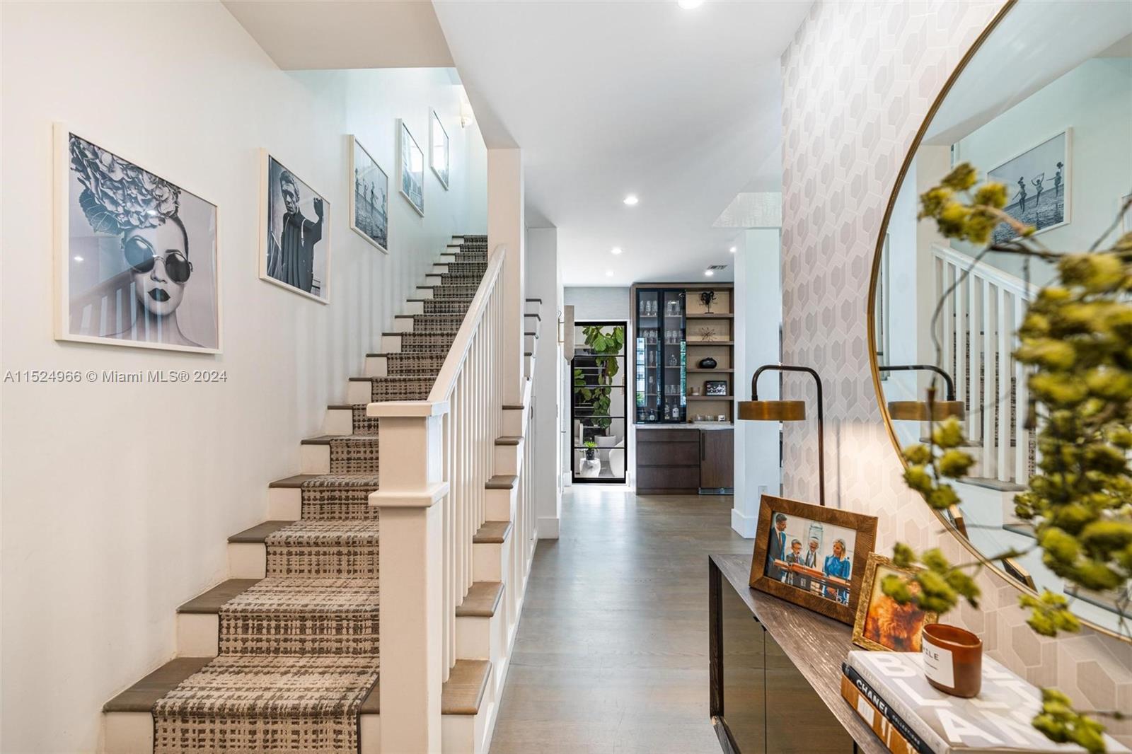 6020 Aqua Path, Miami Beach, Florida 33141, 4 Bedrooms Bedrooms, ,5 BathroomsBathrooms,Residential,For Sale,6020 Aqua Path,A11524966