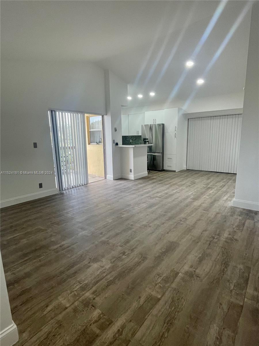 7610 Westwood Dr 126, Tamarac, Florida 33321, 2 Bedrooms Bedrooms, ,2 BathroomsBathrooms,Residential,For Sale,7610 Westwood Dr 126,A11524181