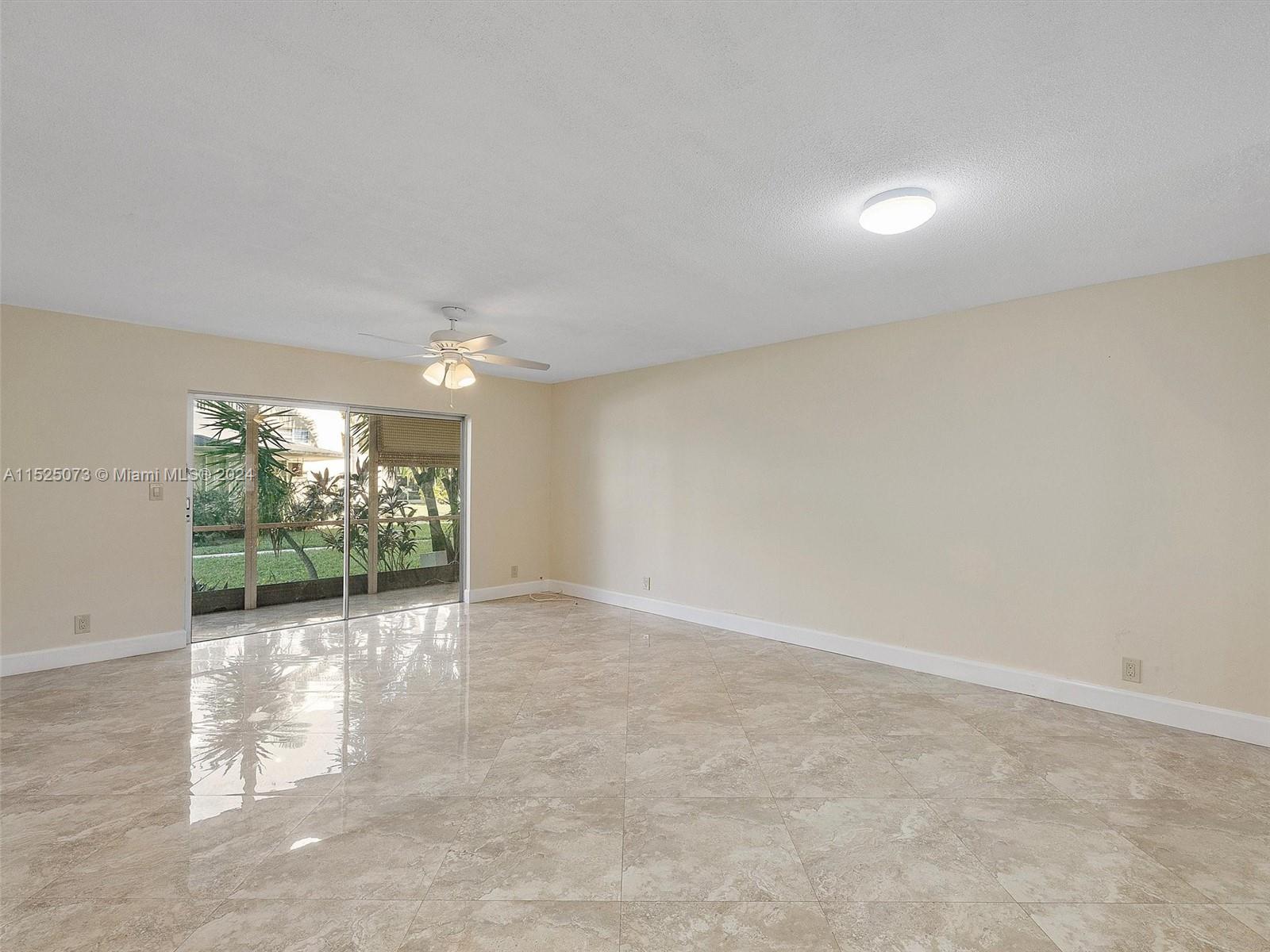 219 NE 14th Ave 101, Hallandale Beach, Florida 33009, 2 Bedrooms Bedrooms, ,2 BathroomsBathrooms,Residential,For Sale,219 NE 14th Ave 101,A11525073