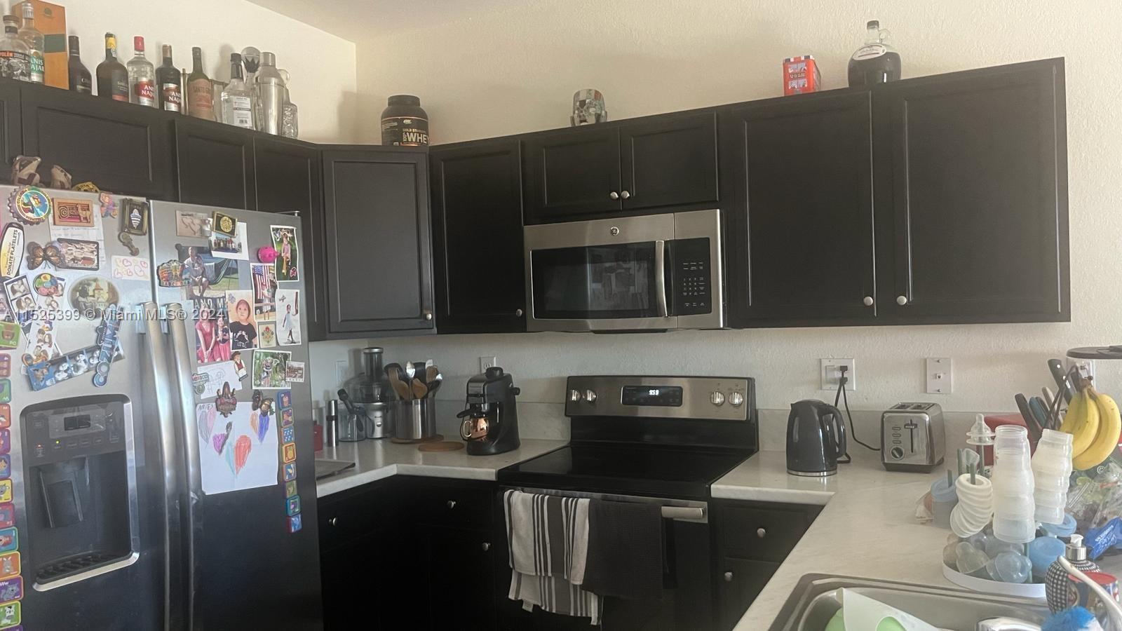 11524 SW 250th St 11524, Homestead, Florida 33032, 3 Bedrooms Bedrooms, ,2 BathroomsBathrooms,Residentiallease,For Rent,11524 SW 250th St 11524,A11525399