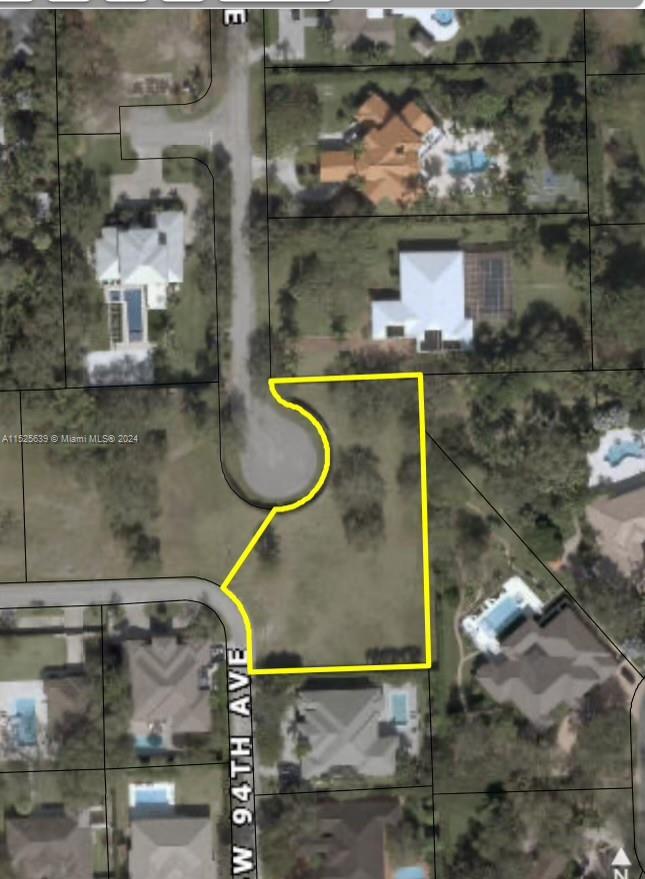 12301 SW 94th Ave  For Sale A11525639, FL