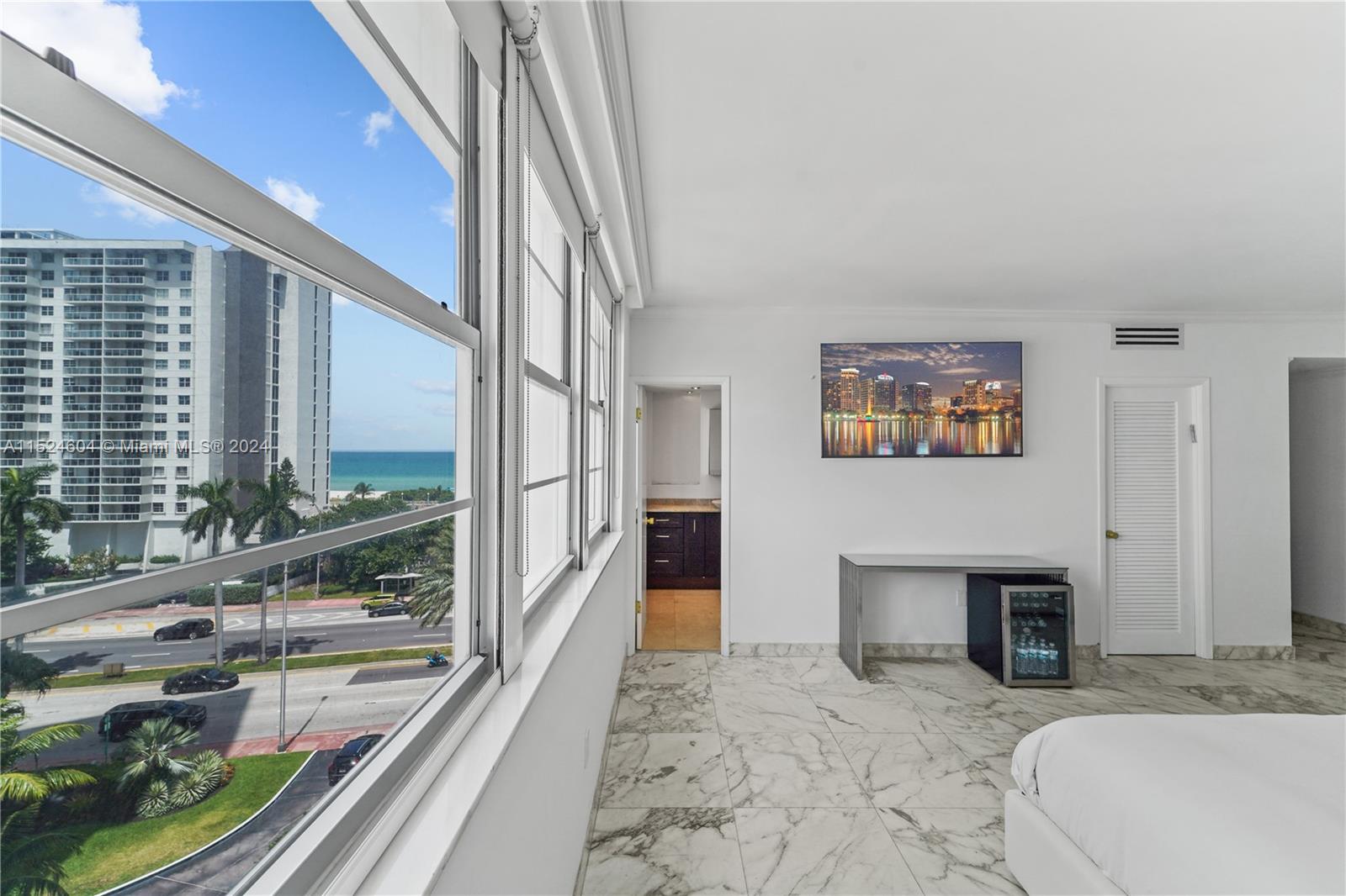 5640 Collins Ave 7B, Miami Beach, Florida 33140, 2 Bedrooms Bedrooms, ,2 BathroomsBathrooms,Residential,For Sale,5640 Collins Ave 7B,A11524604