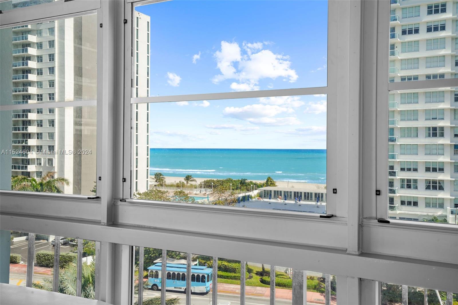 5640 Collins Ave 7B, Miami Beach, Florida 33140, 2 Bedrooms Bedrooms, ,2 BathroomsBathrooms,Residential,For Sale,5640 Collins Ave 7B,A11524604