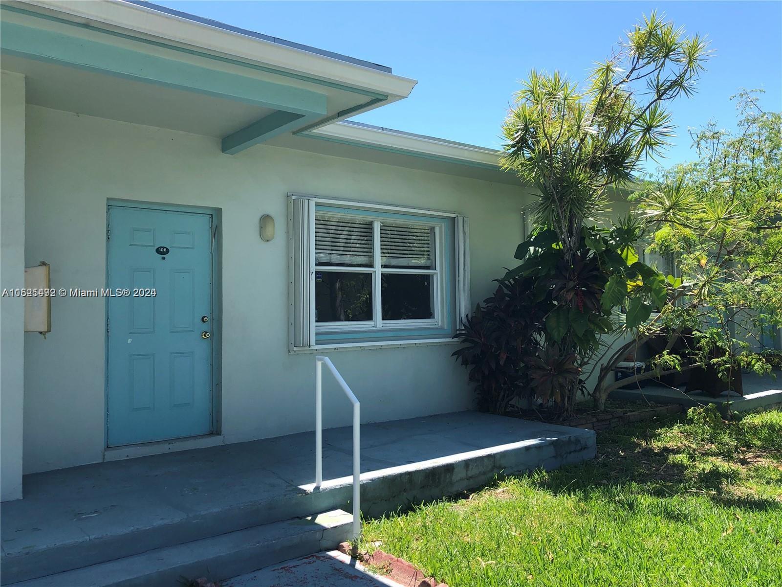 1239 Marseille Dr 8, Miami Beach, Florida 33141, 2 Bedrooms Bedrooms, ,2 BathroomsBathrooms,Residential,For Sale,1239 Marseille Dr 8,A11525492