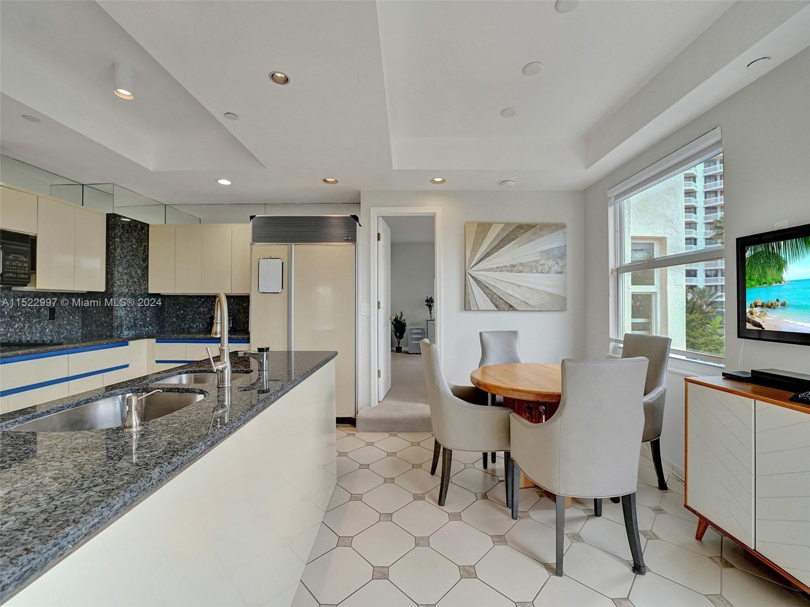 3500 Island Blvd, Aventura, FL, 33160 United States, 4 Bedrooms Bedrooms, ,5 BathroomsBathrooms,Residential,For Sale,Island Blvd,A11522997
