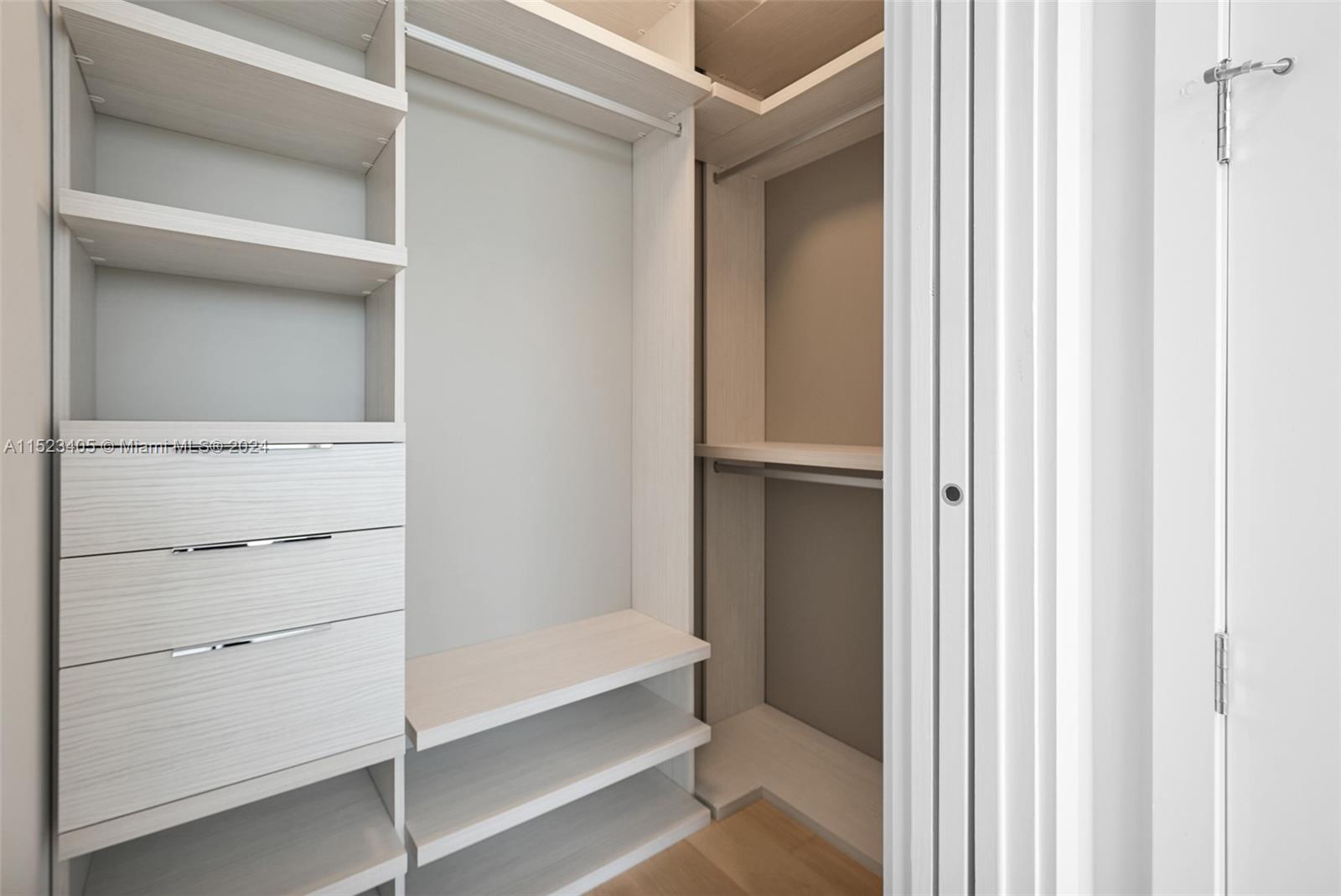 10201 Collins Ave, Bal Harbour, FL, 33154 United States, 2 Bedrooms Bedrooms, ,2 BathroomsBathrooms,Residential,For Sale,Collins Ave,A11523405