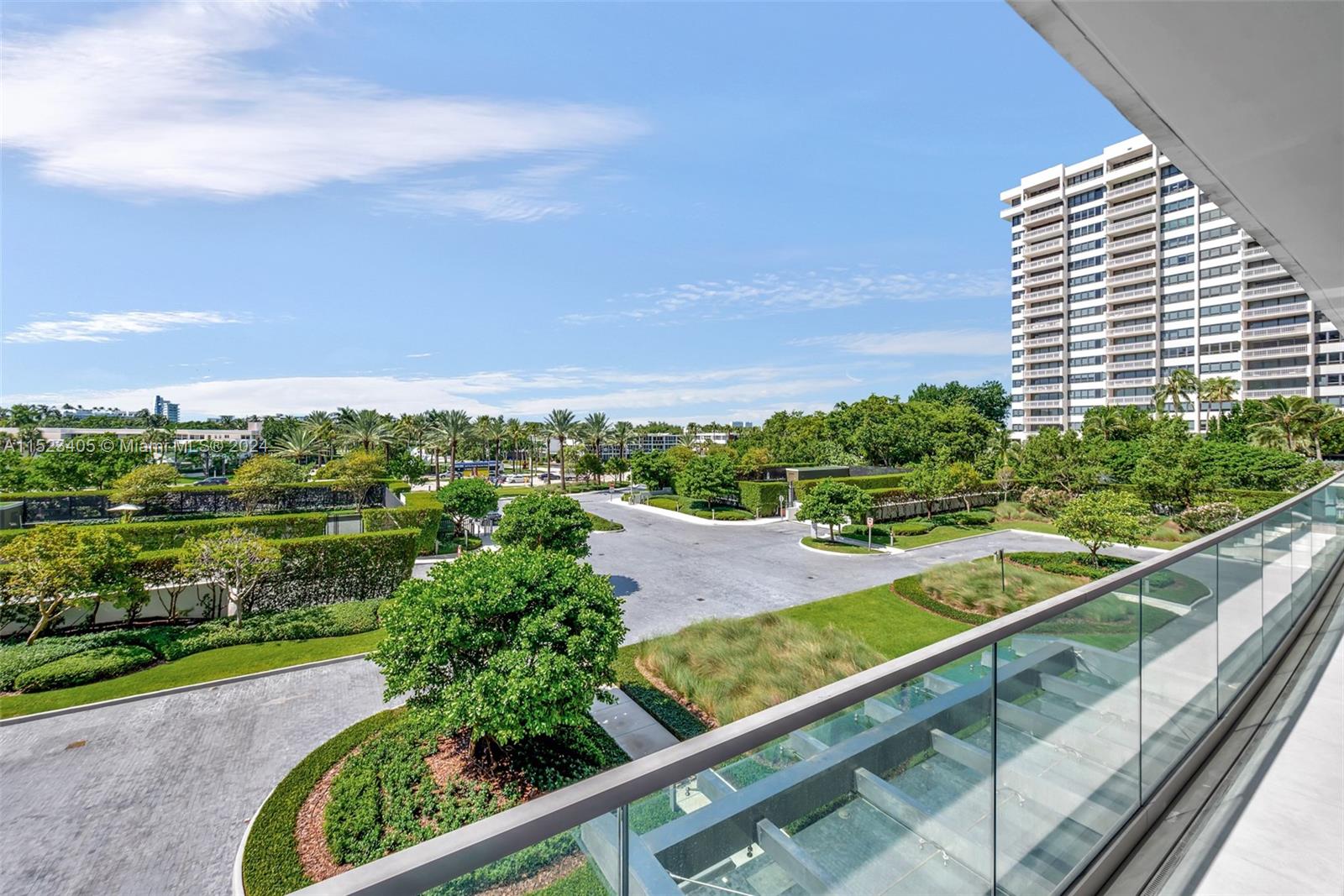 10201 Collins Ave, Bal Harbour, FL, 33154 United States, 2 Bedrooms Bedrooms, ,2 BathroomsBathrooms,Residential,For Sale,Collins Ave,A11523405
