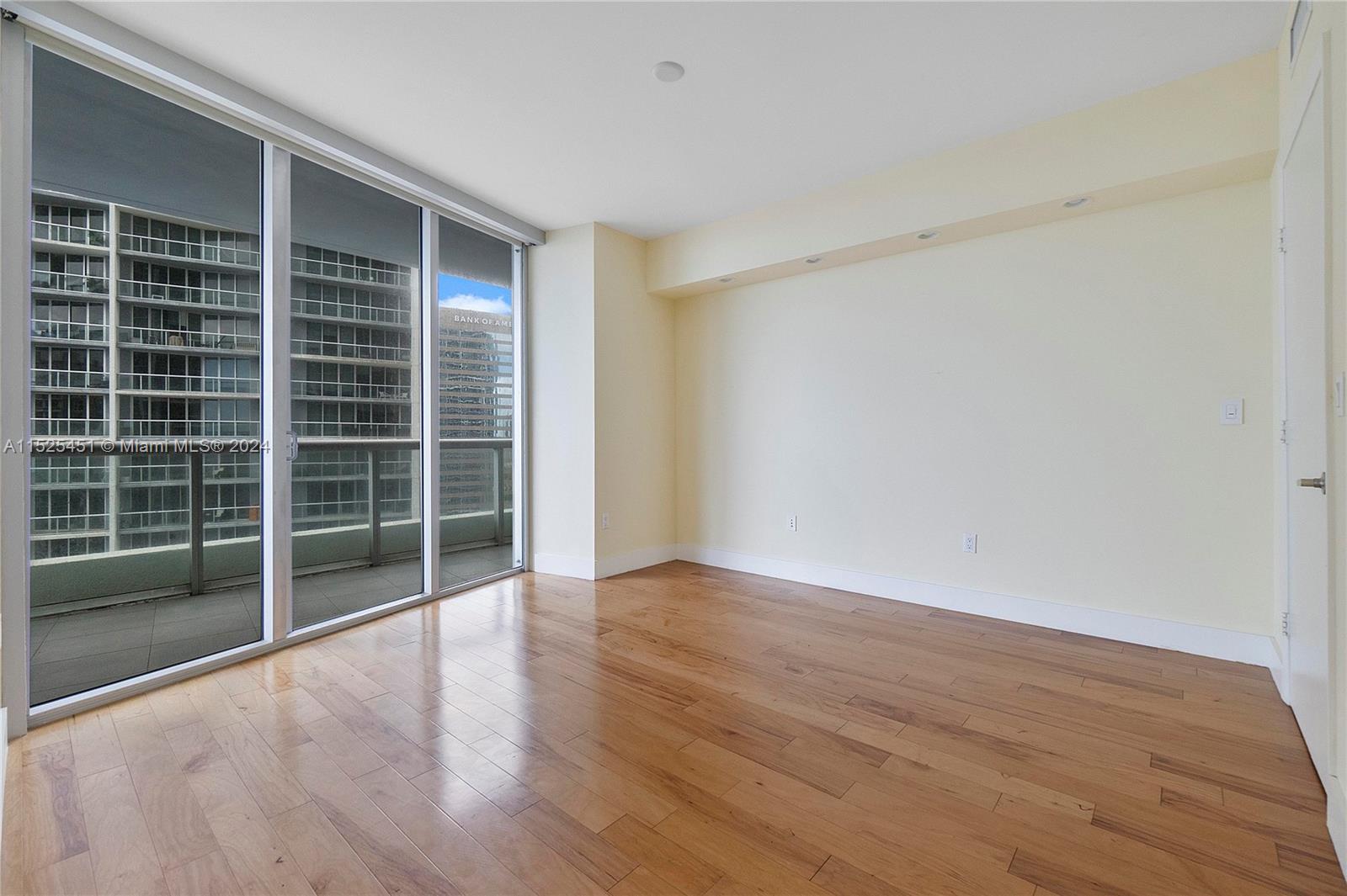 475 Brickell Ave 2909, Miami, Florida 33131, 2 Bedrooms Bedrooms, ,2 BathroomsBathrooms,Residentiallease,For Rent,475 Brickell Ave 2909,A11525451