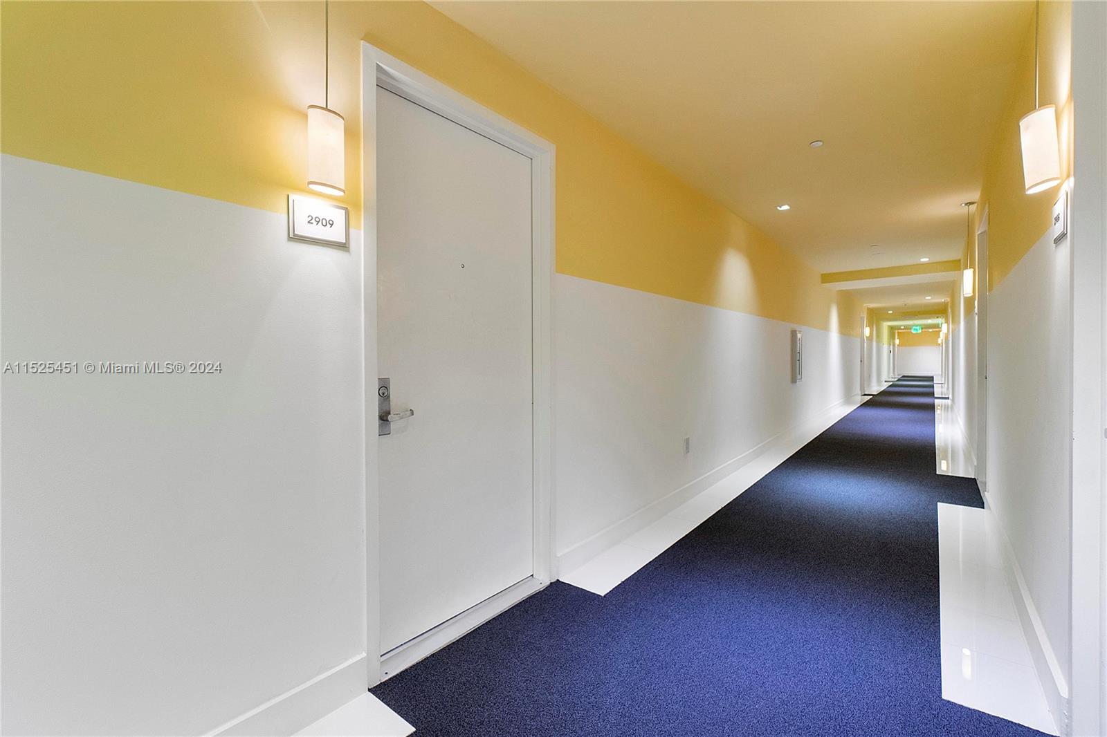 475 Brickell Ave 2909, Miami, Florida 33131, 2 Bedrooms Bedrooms, ,2 BathroomsBathrooms,Residentiallease,For Rent,475 Brickell Ave 2909,A11525451