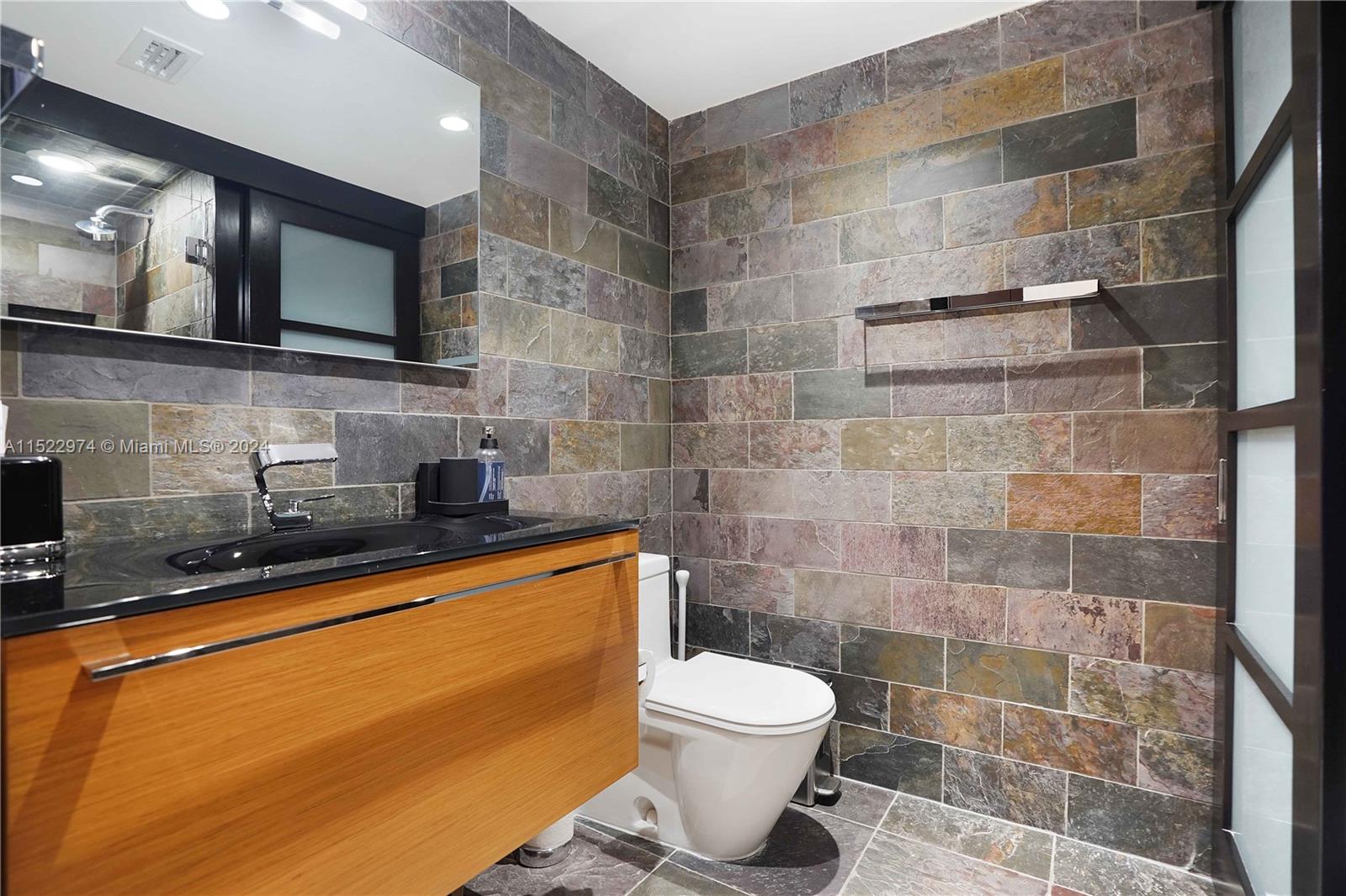 4775 Collins Ave 501, Miami Beach, Florida 33140, 2 Bedrooms Bedrooms, ,3 BathroomsBathrooms,Residential,For Sale,4775 Collins Ave 501,A11522974