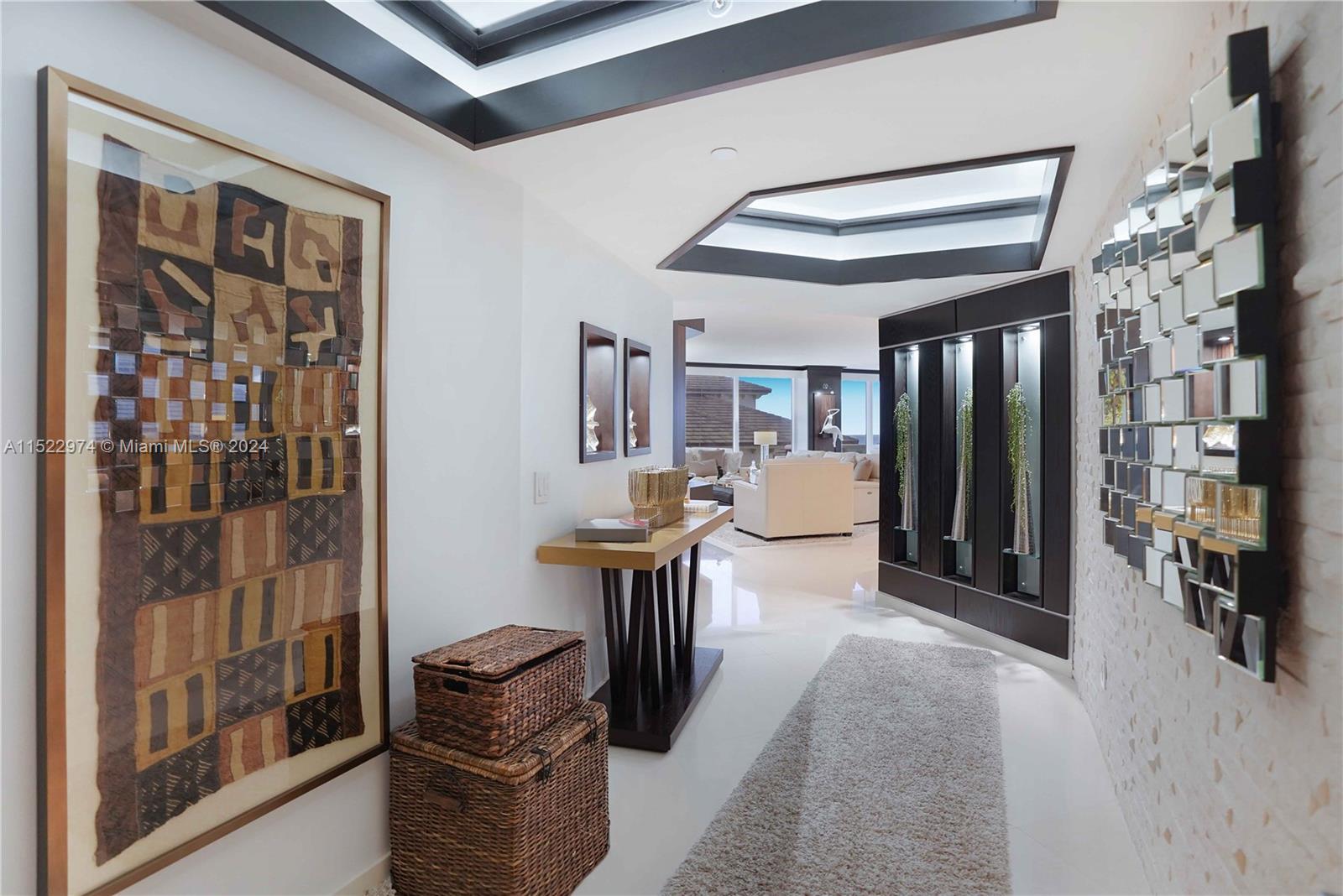 4775 Collins Ave 501, Miami Beach, Florida 33140, 2 Bedrooms Bedrooms, ,3 BathroomsBathrooms,Residential,For Sale,4775 Collins Ave 501,A11522974