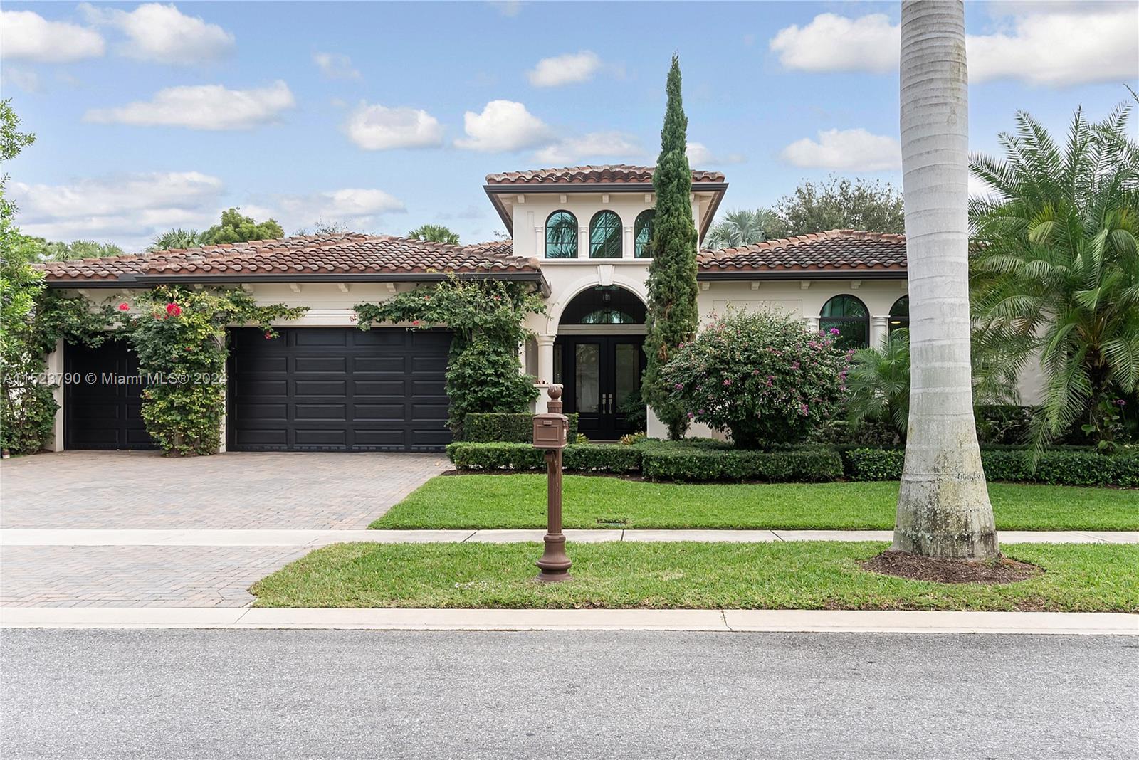 17662 Cadena Dr, Boca Raton, FL 33496, 4 Bedrooms Bedrooms, ,4 BathroomsBathrooms,Residential,For Sale,Cadena Dr,A11523790