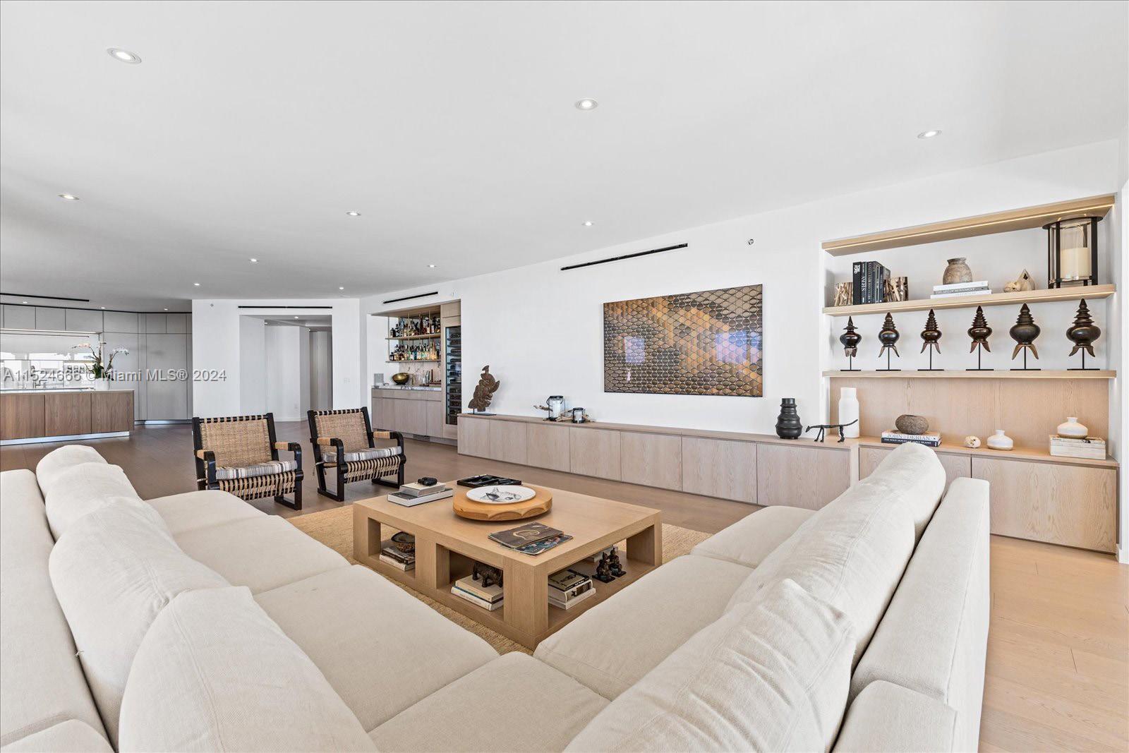 7600 Fisher Island Dr, Miami Beach, FL, 33109 United States, 3 Bedrooms Bedrooms, ,4 BathroomsBathrooms,Residential,For Sale,Fisher Island Dr,A11524666