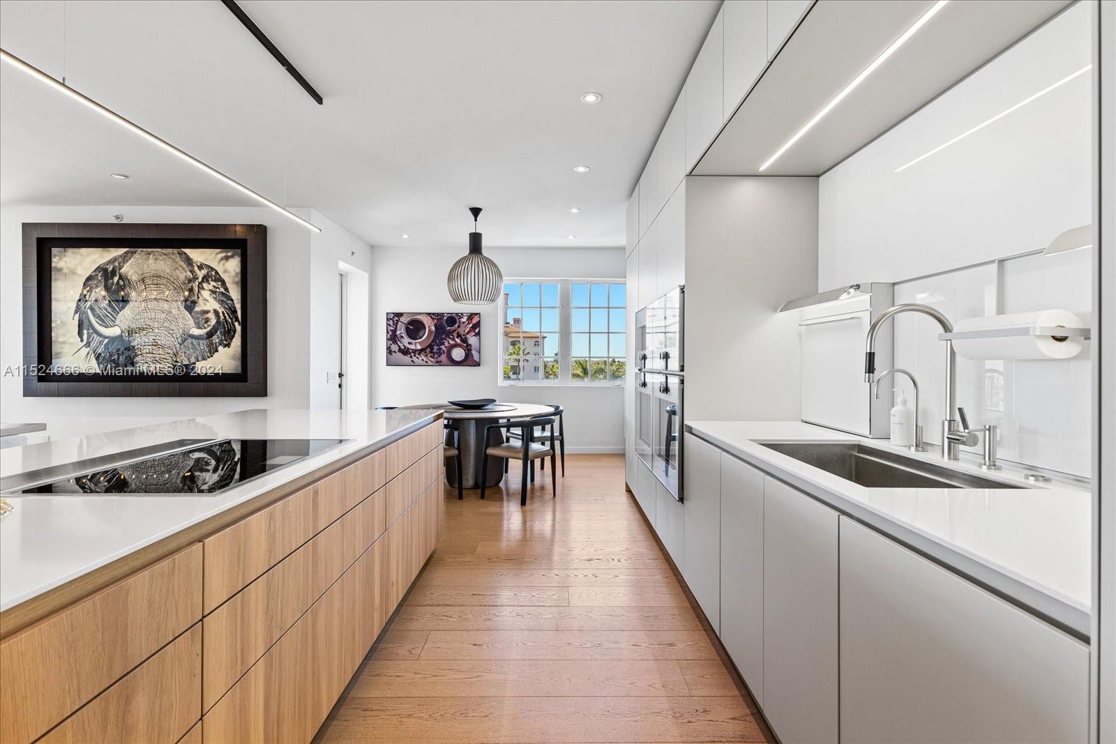 7600 Fisher Island Dr, Miami Beach, FL, 33109 United States, 3 Bedrooms Bedrooms, ,4 BathroomsBathrooms,Residential,For Sale,Fisher Island Dr,A11524666