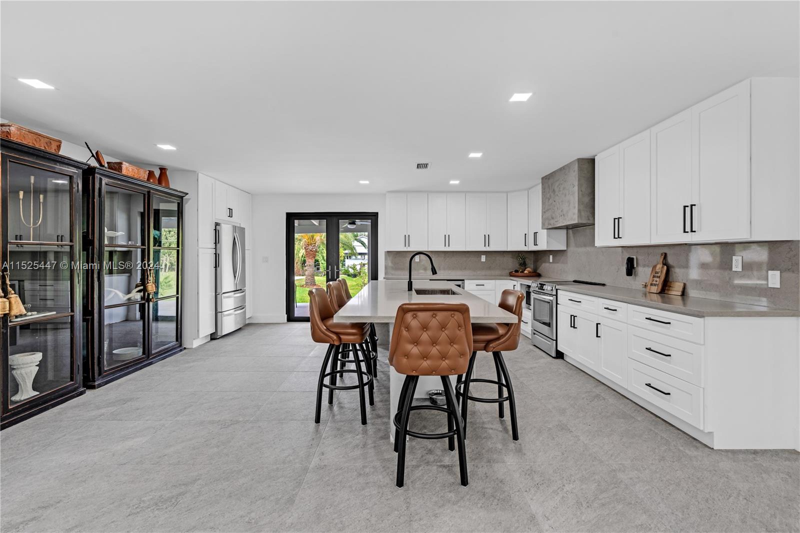 22595 SW 252nd St, Homestead, Florida 33031, 5 Bedrooms Bedrooms, ,4 BathroomsBathrooms,Residential,For Sale,22595 SW 252nd St,A11525447