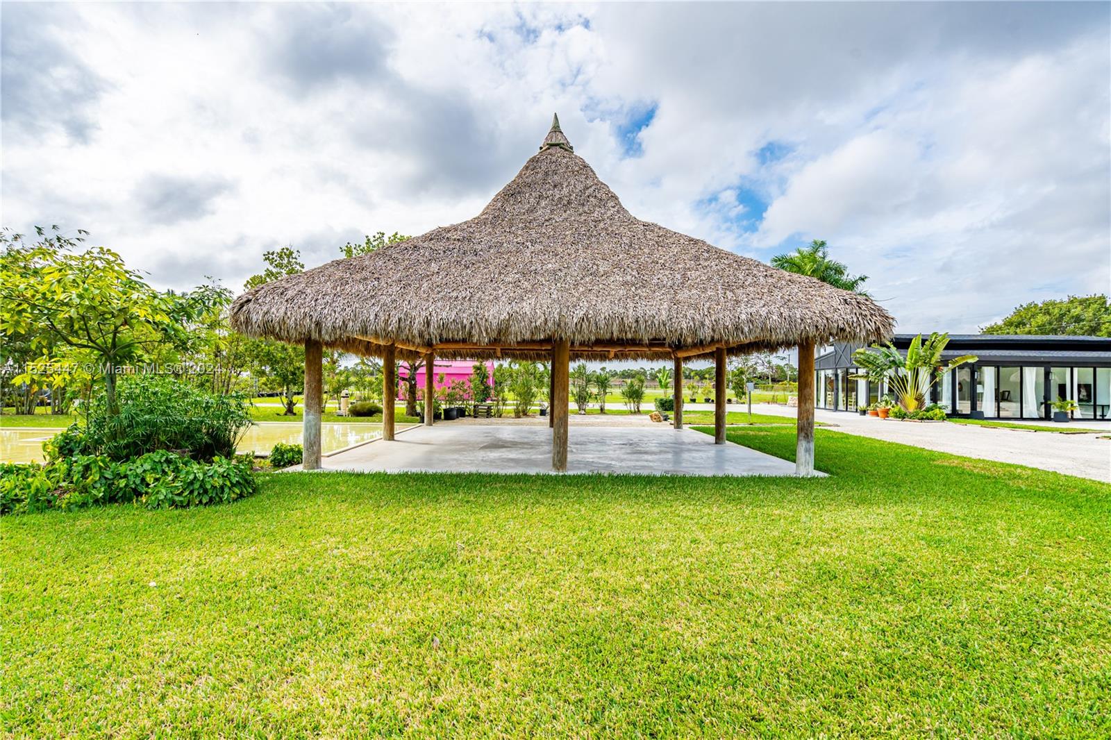 22595 SW 252nd St, Homestead, Florida 33031, 5 Bedrooms Bedrooms, ,4 BathroomsBathrooms,Residential,For Sale,22595 SW 252nd St,A11525447