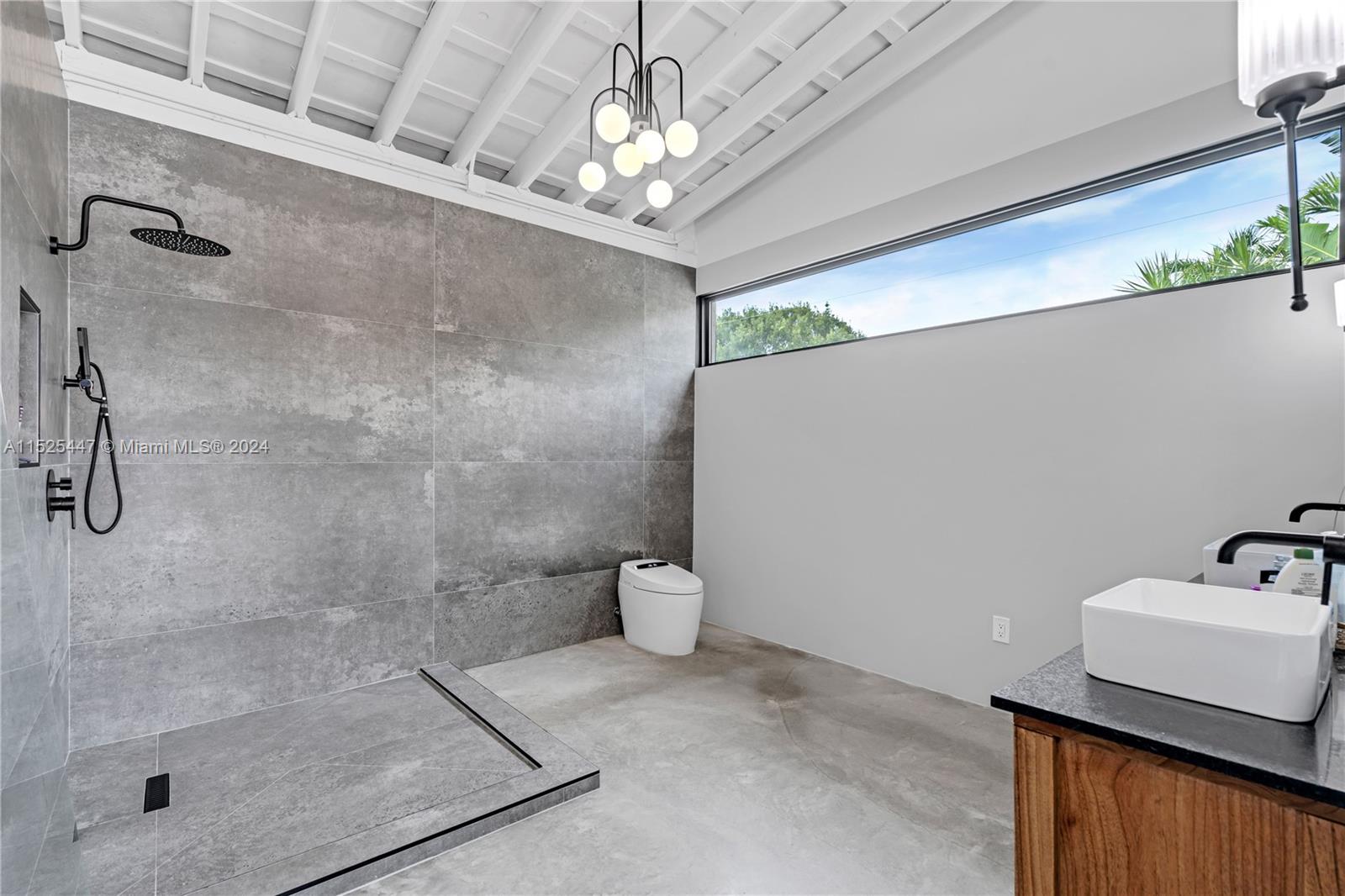 22595 SW 252nd St, Homestead, Florida 33031, 5 Bedrooms Bedrooms, ,4 BathroomsBathrooms,Residential,For Sale,22595 SW 252nd St,A11525447