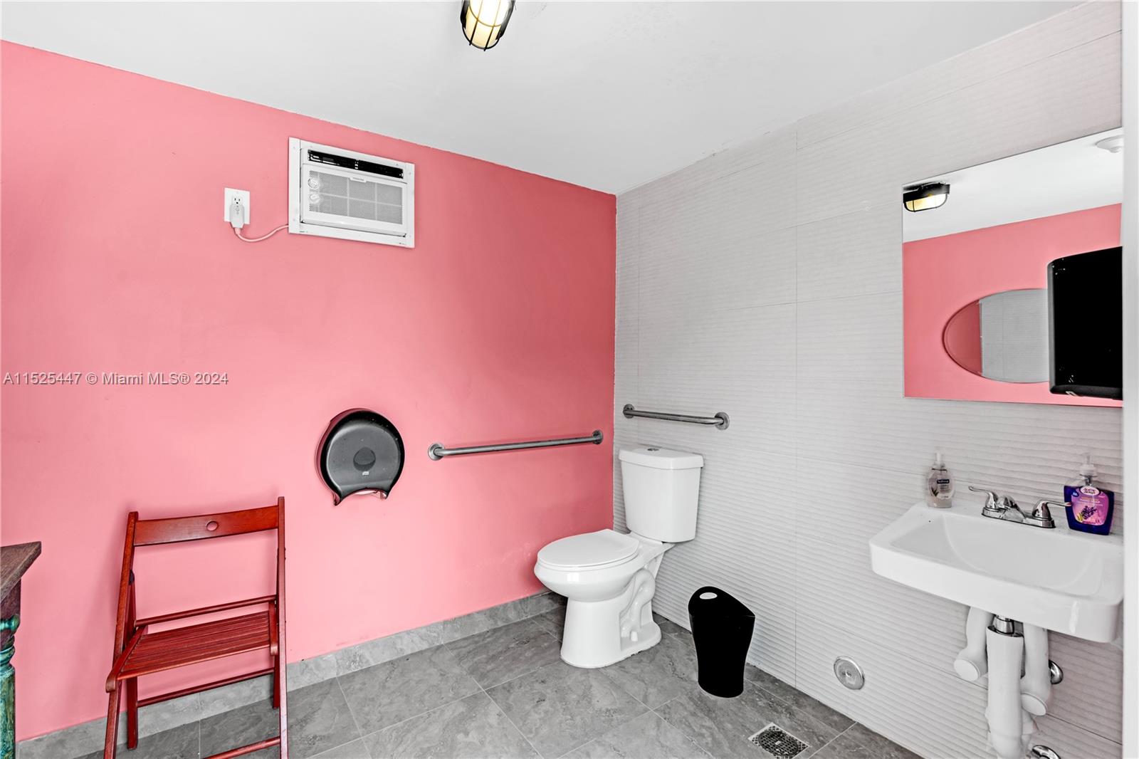 22595 SW 252nd St, Homestead, Florida 33031, 5 Bedrooms Bedrooms, ,4 BathroomsBathrooms,Residential,For Sale,22595 SW 252nd St,A11525447