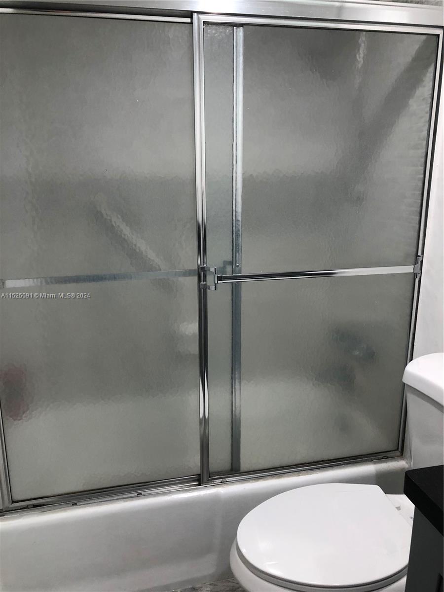 3901 S Ocean Dr 2B, Hollywood, Florida 33019, 1 Bedroom Bedrooms, ,1 BathroomBathrooms,Residentiallease,For Rent,3901 S Ocean Dr 2B,A11525091