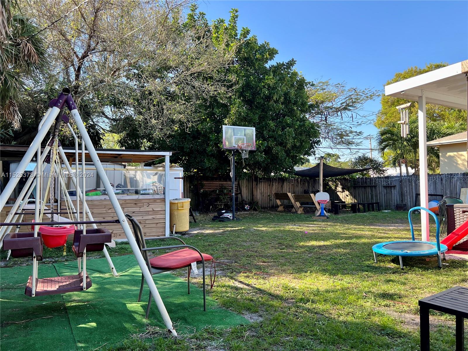 1327 22nd Ter, Fort Lauderdale, FL, 33312 United States, 3 Bedrooms Bedrooms, ,2 BathroomsBathrooms,Residential,For Sale,22nd Ter,A11525373