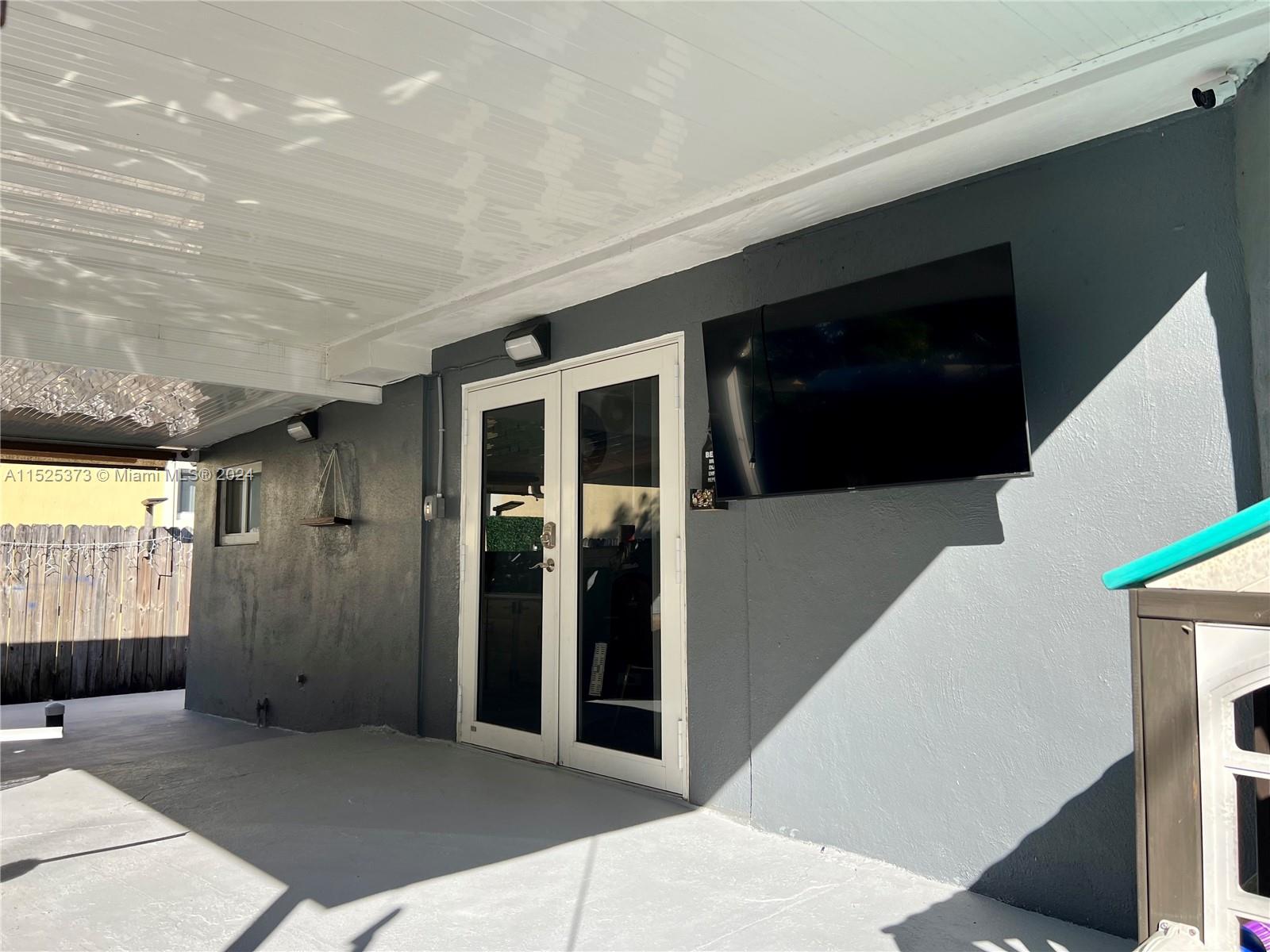 1327 22nd Ter, Fort Lauderdale, FL, 33312 United States, 3 Bedrooms Bedrooms, ,2 BathroomsBathrooms,Residential,For Sale,22nd Ter,A11525373