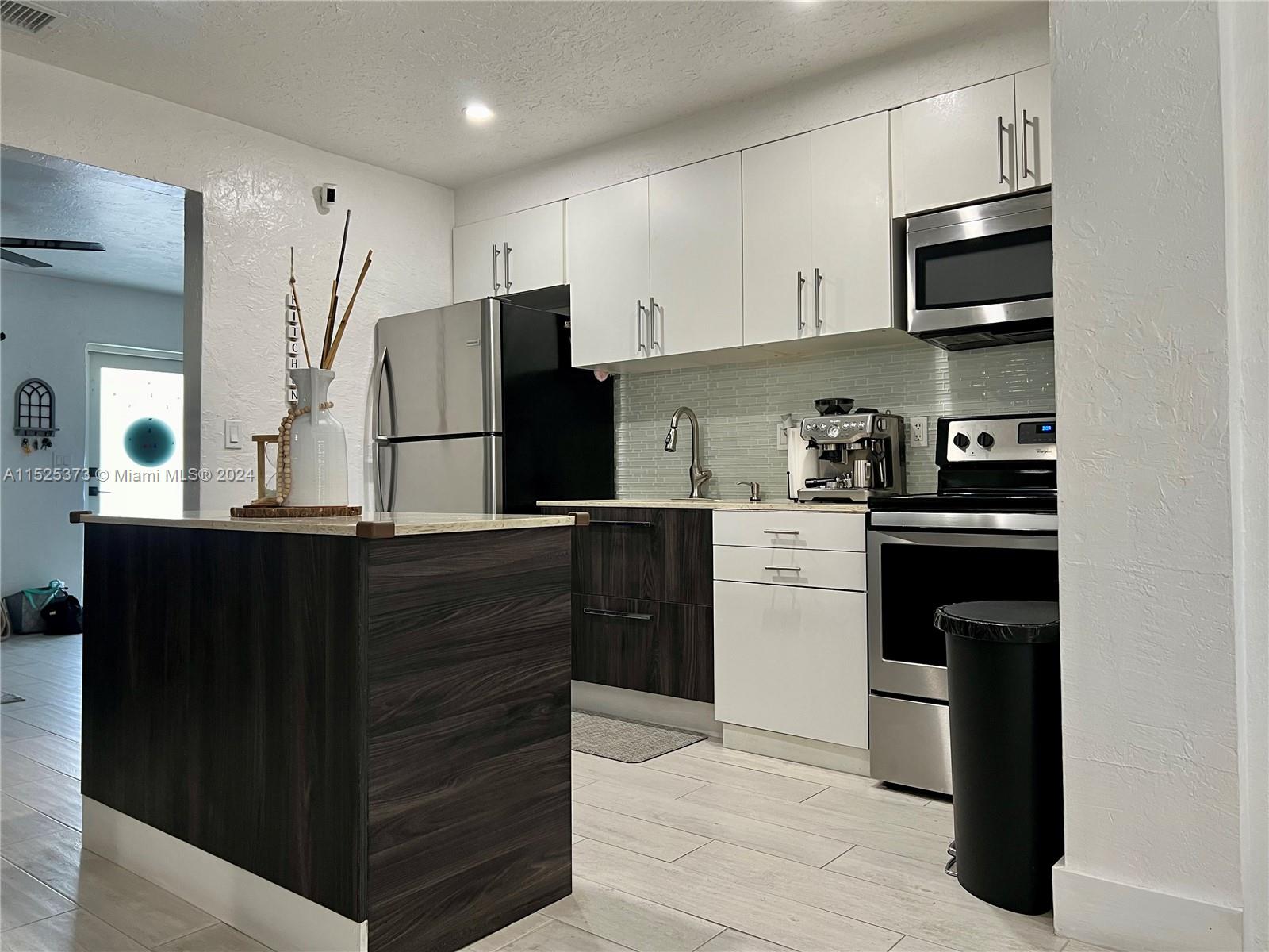 1327 22nd Ter, Fort Lauderdale, FL, 33312 United States, 3 Bedrooms Bedrooms, ,2 BathroomsBathrooms,Residential,For Sale,22nd Ter,A11525373