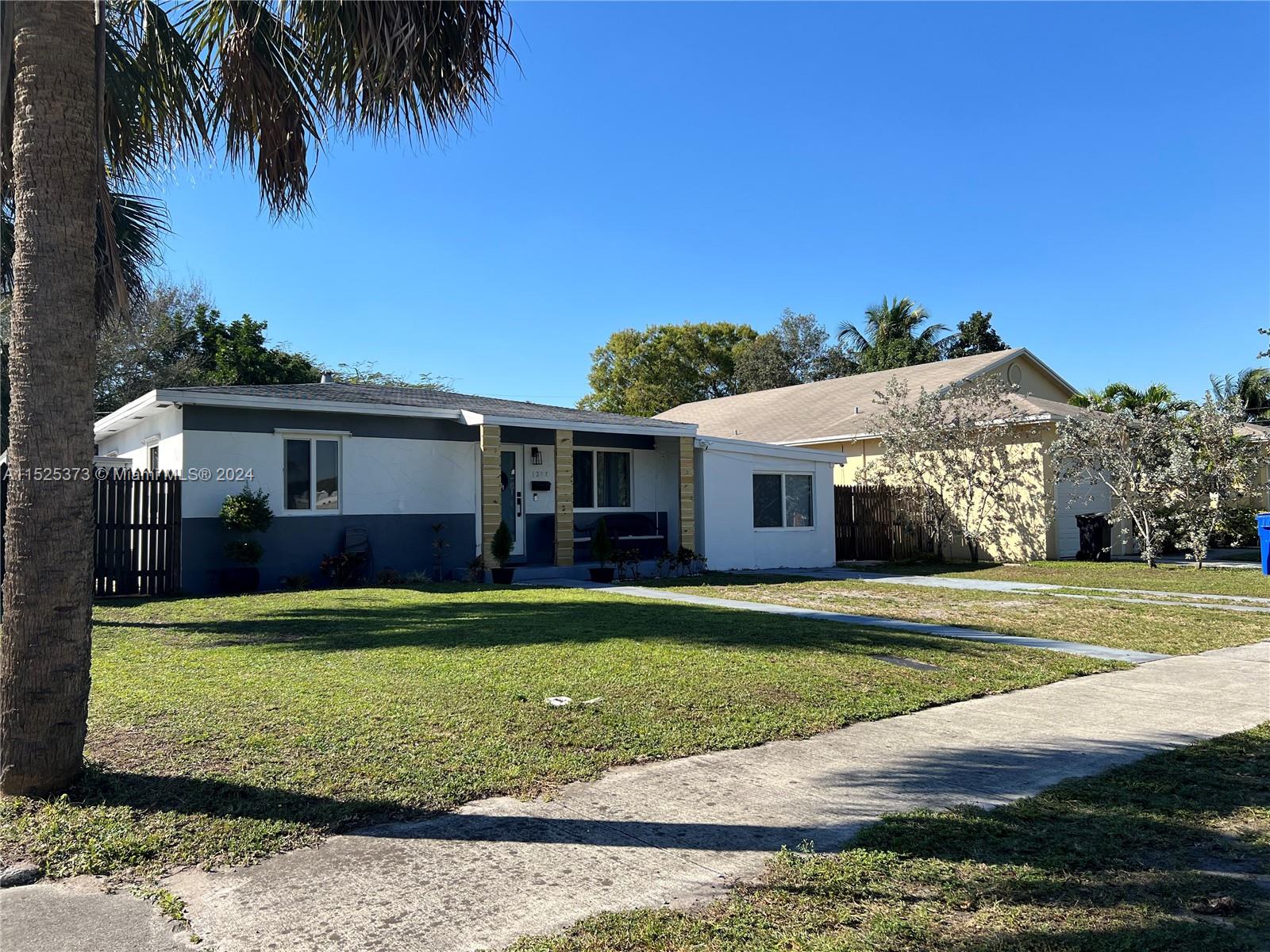 1327 22nd Ter, Fort Lauderdale, FL, 33312 United States, 3 Bedrooms Bedrooms, ,2 BathroomsBathrooms,Residential,For Sale,22nd Ter,A11525373