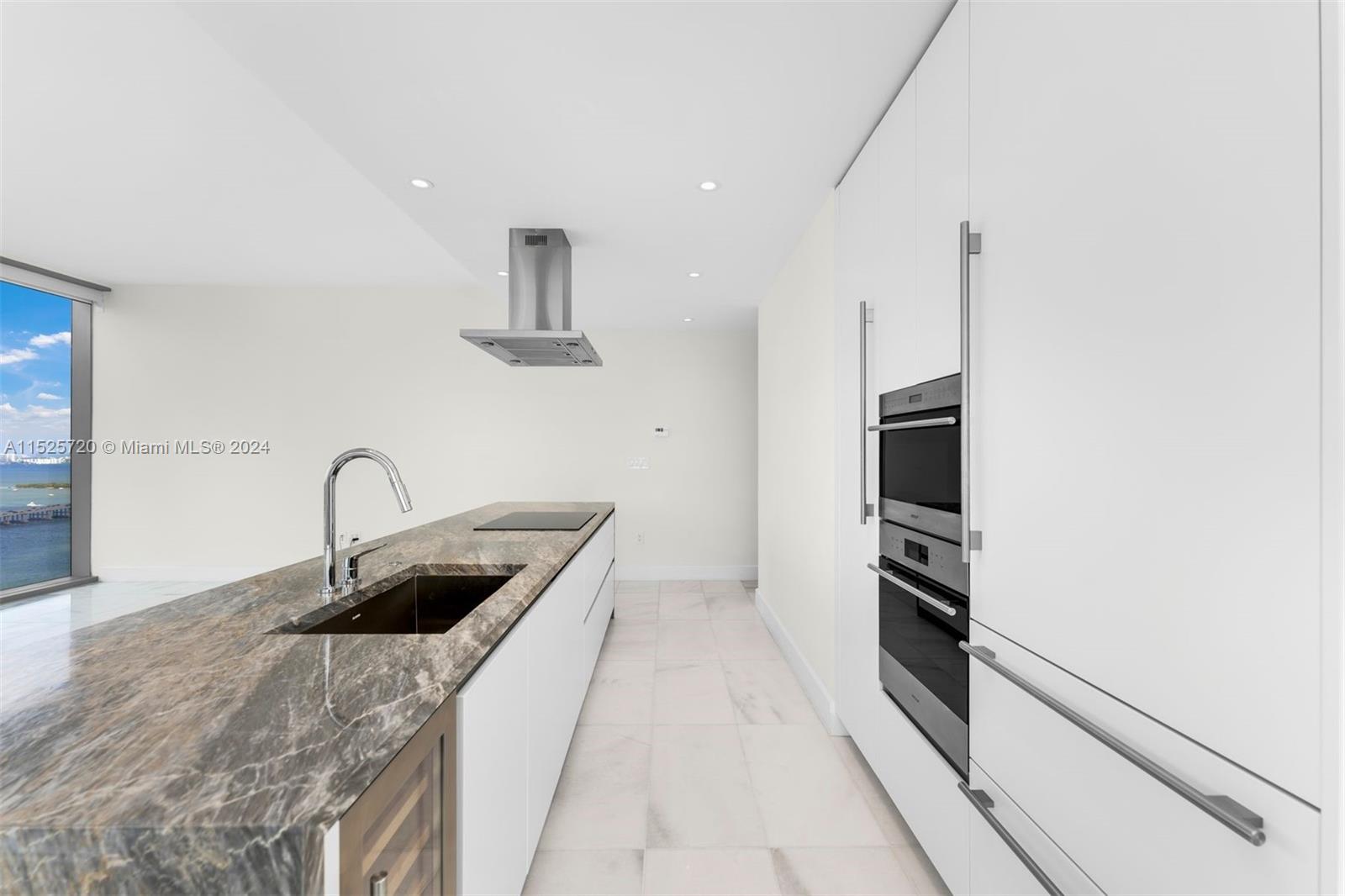 700 NE 26th terr 3206, Miami, Florida 33137, 2 Bedrooms Bedrooms, ,2 BathroomsBathrooms,Residential,For Sale,700 NE 26th terr 3206,A11525720