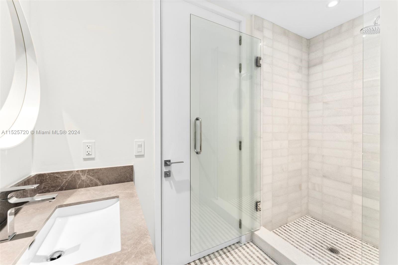 700 NE 26th terr 3206, Miami, Florida 33137, 2 Bedrooms Bedrooms, ,2 BathroomsBathrooms,Residential,For Sale,700 NE 26th terr 3206,A11525720