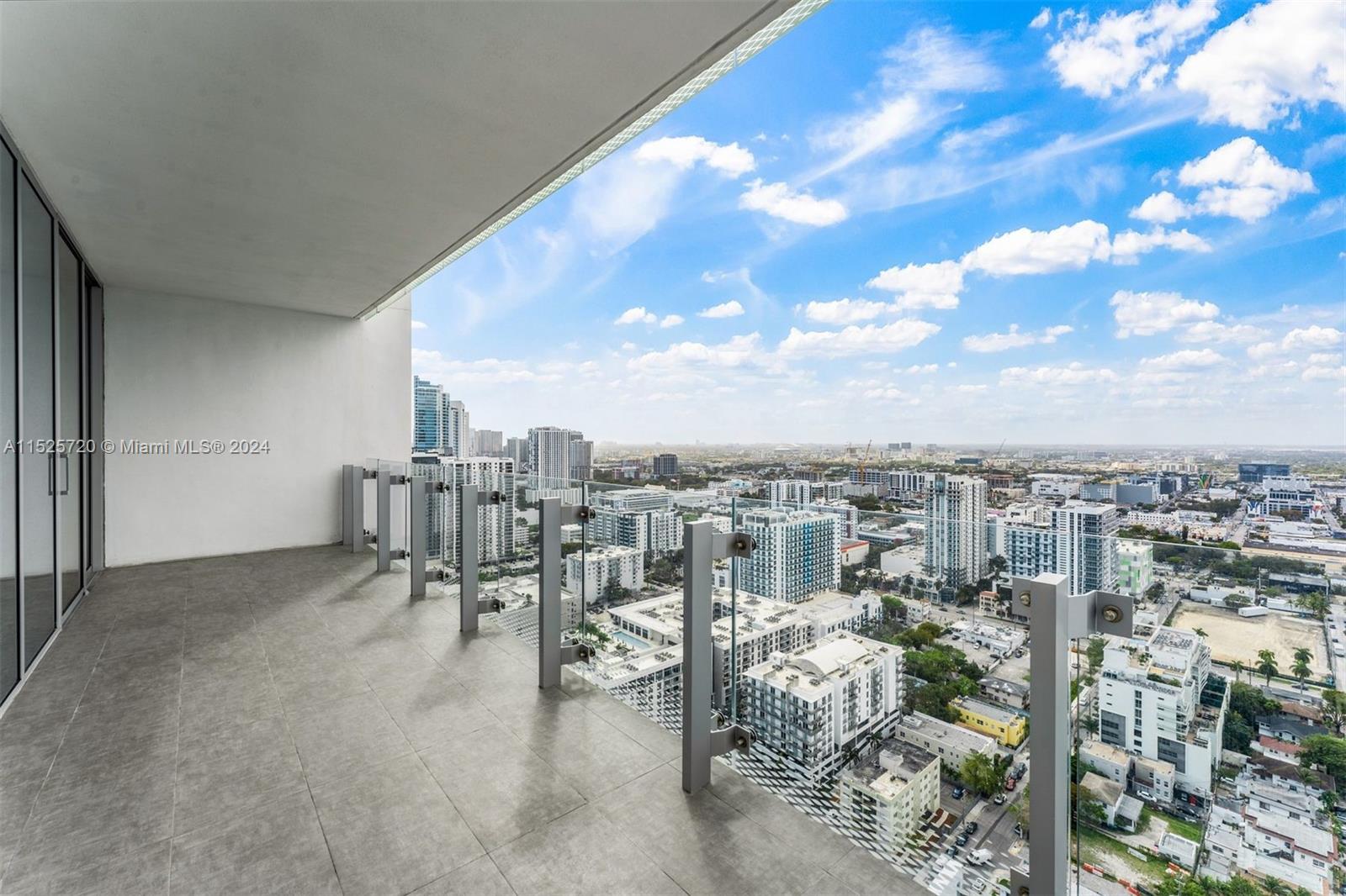 700 NE 26th terr 3206, Miami, Florida 33137, 2 Bedrooms Bedrooms, ,2 BathroomsBathrooms,Residential,For Sale,700 NE 26th terr 3206,A11525720