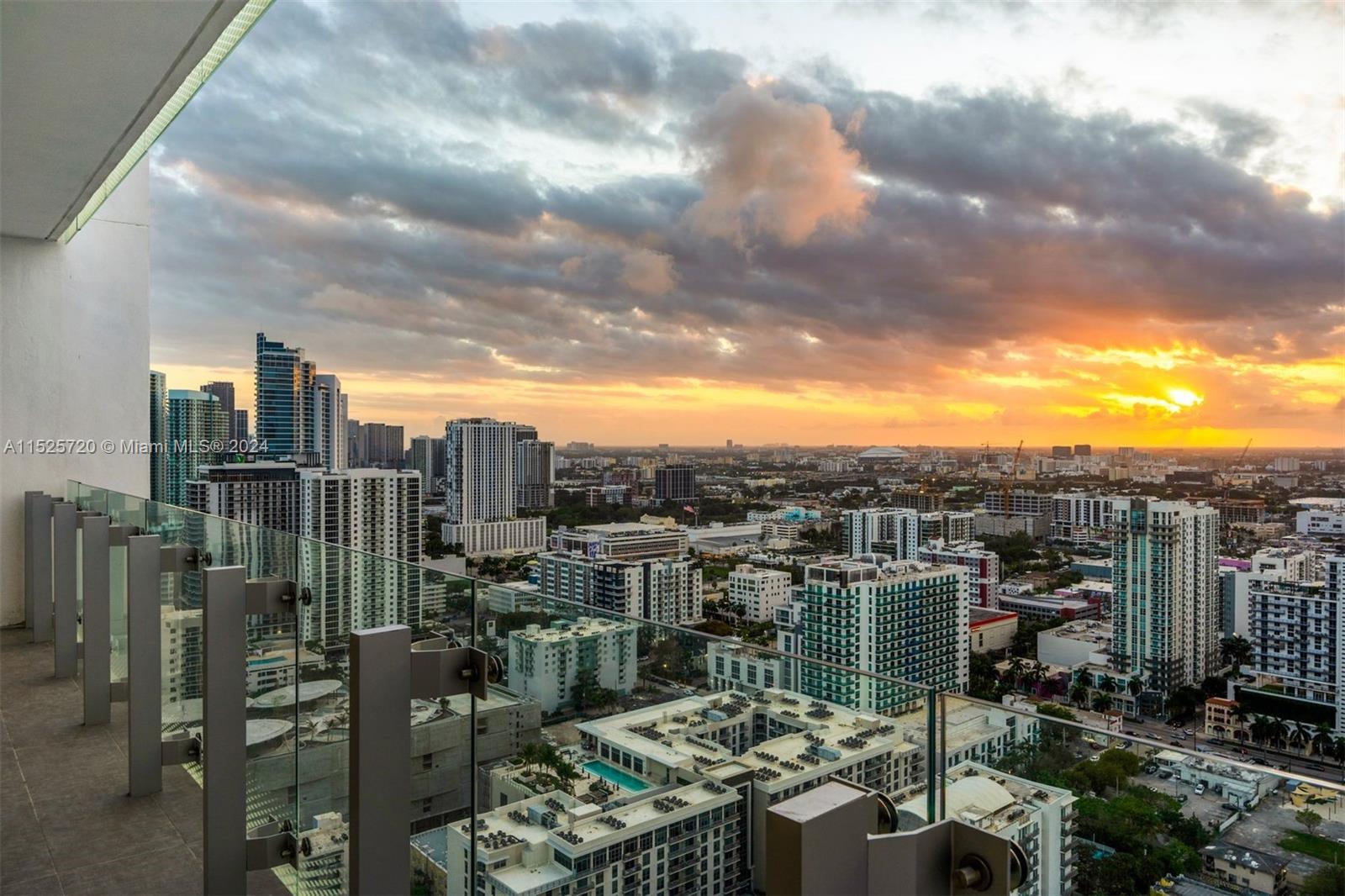 700 NE 26th terr 3206, Miami, Florida 33137, 2 Bedrooms Bedrooms, ,2 BathroomsBathrooms,Residential,For Sale,700 NE 26th terr 3206,A11525720