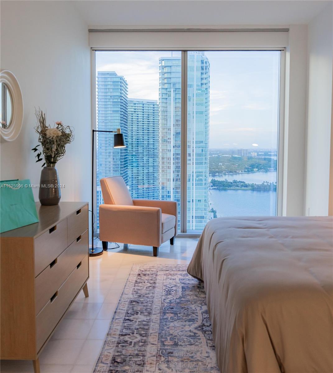 700 NE 26th terr 3206, Miami, Florida 33137, 2 Bedrooms Bedrooms, ,2 BathroomsBathrooms,Residentiallease,For Rent,700 NE 26th terr 3206,A11525906