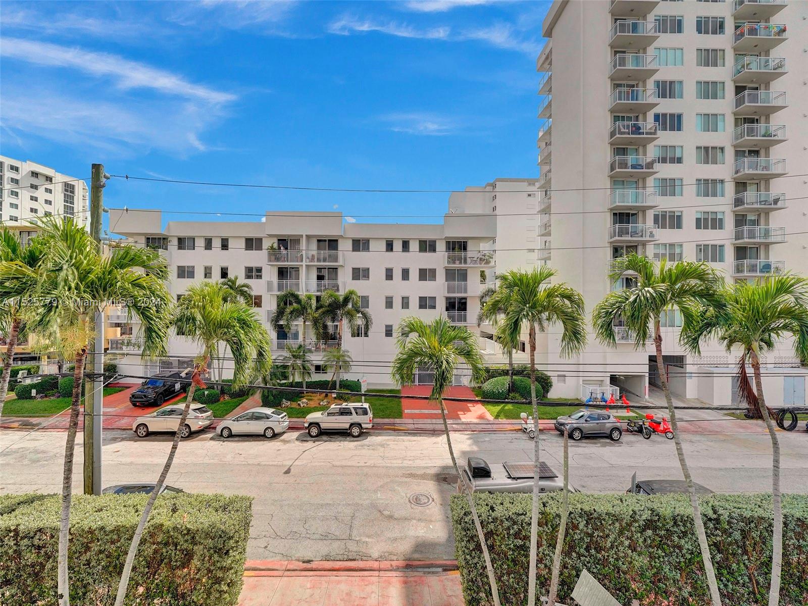 1658 Bay Rd 303, Miami Beach, Florida 33139, 1 Bedroom Bedrooms, ,1 BathroomBathrooms,Residentiallease,For Rent,1658 Bay Rd 303,A11525779