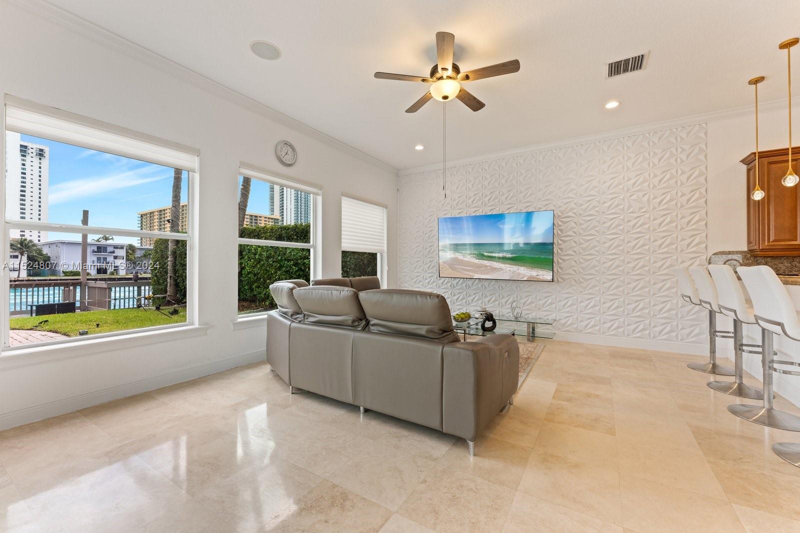 1535 Windjammer Way, Hollywood, FL, 33019 United States, 5 Bedrooms Bedrooms, ,4 BathroomsBathrooms,Residential,For Sale,Windjammer Way,A11524807