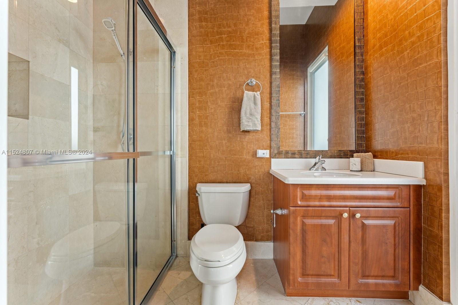 master bed living room