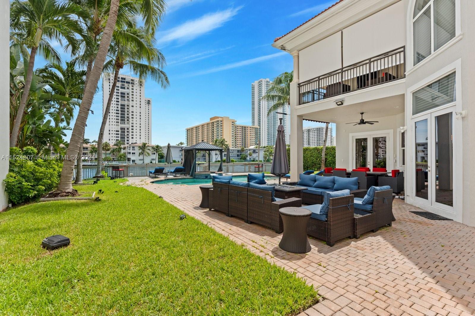 1535 Windjammer Way, Hollywood, Florida 33019, 5 Bedrooms Bedrooms, ,4 BathroomsBathrooms,Residential,For Sale,1535 Windjammer Way,A11524807