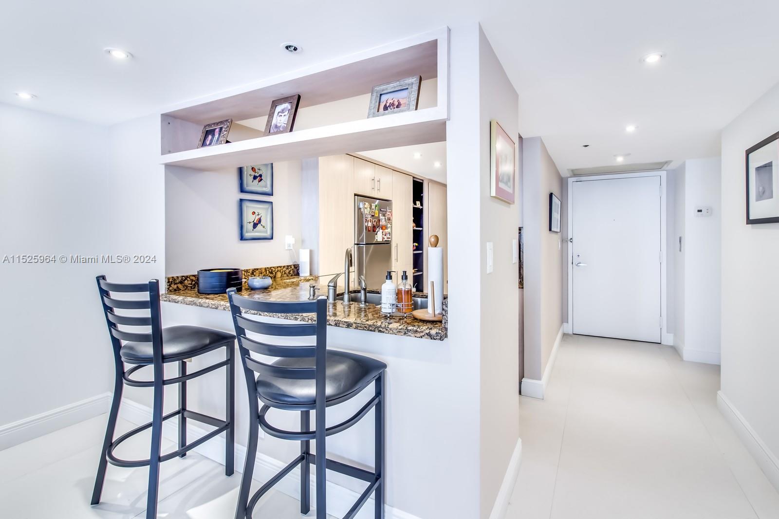 1717 N Bayshore Dr A-2041, Miami, Florida 33132, 3 Bedrooms Bedrooms, ,2 BathroomsBathrooms,Residential,For Sale,1717 N Bayshore Dr A-2041,A11525964