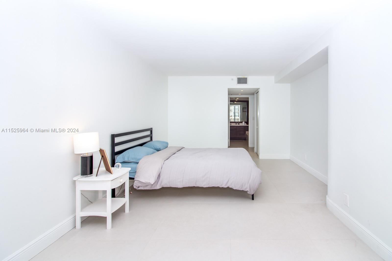 1717 N Bayshore Dr A-2041, Miami, Florida 33132, 3 Bedrooms Bedrooms, ,2 BathroomsBathrooms,Residential,For Sale,1717 N Bayshore Dr A-2041,A11525964